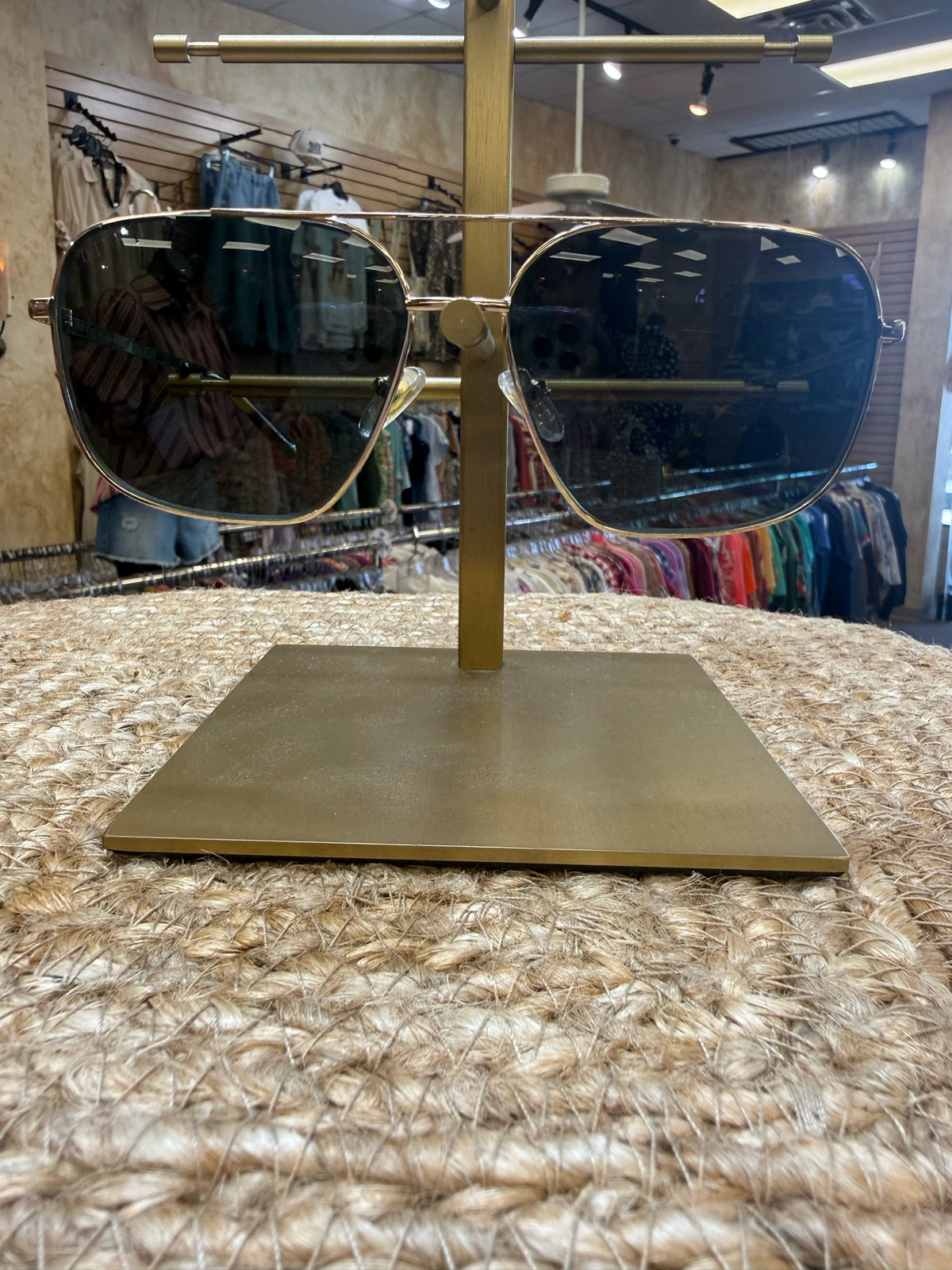 Pre-owned DIFF Black Gold Trim Designer Sunglasses