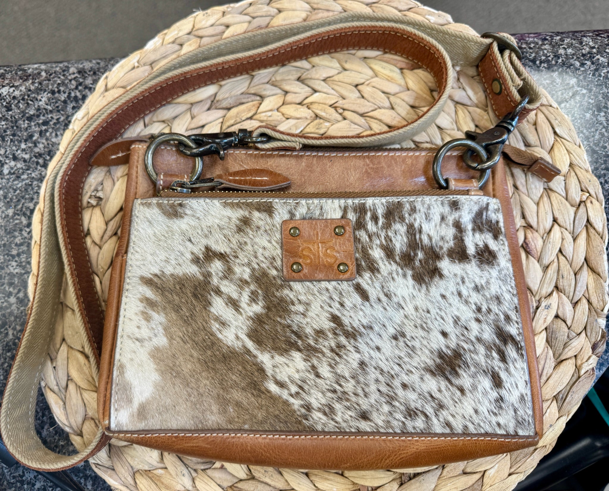 Pre-owned STS Tan Animal XS Crossbody Purse