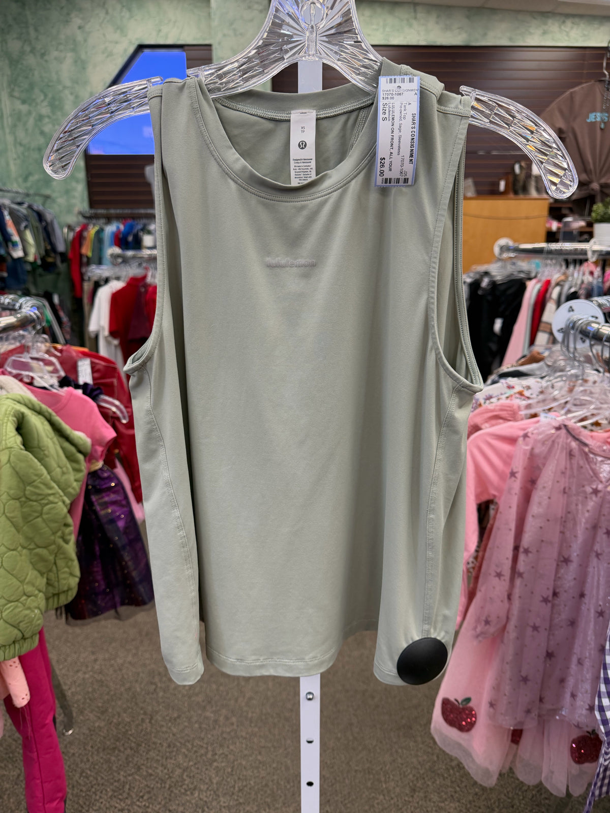 Pre-owned Lululemon Sage Size S Sleeveless Tank Top