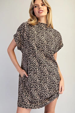 New EE:SOME Leopard Size Small Short Sleeve Dress