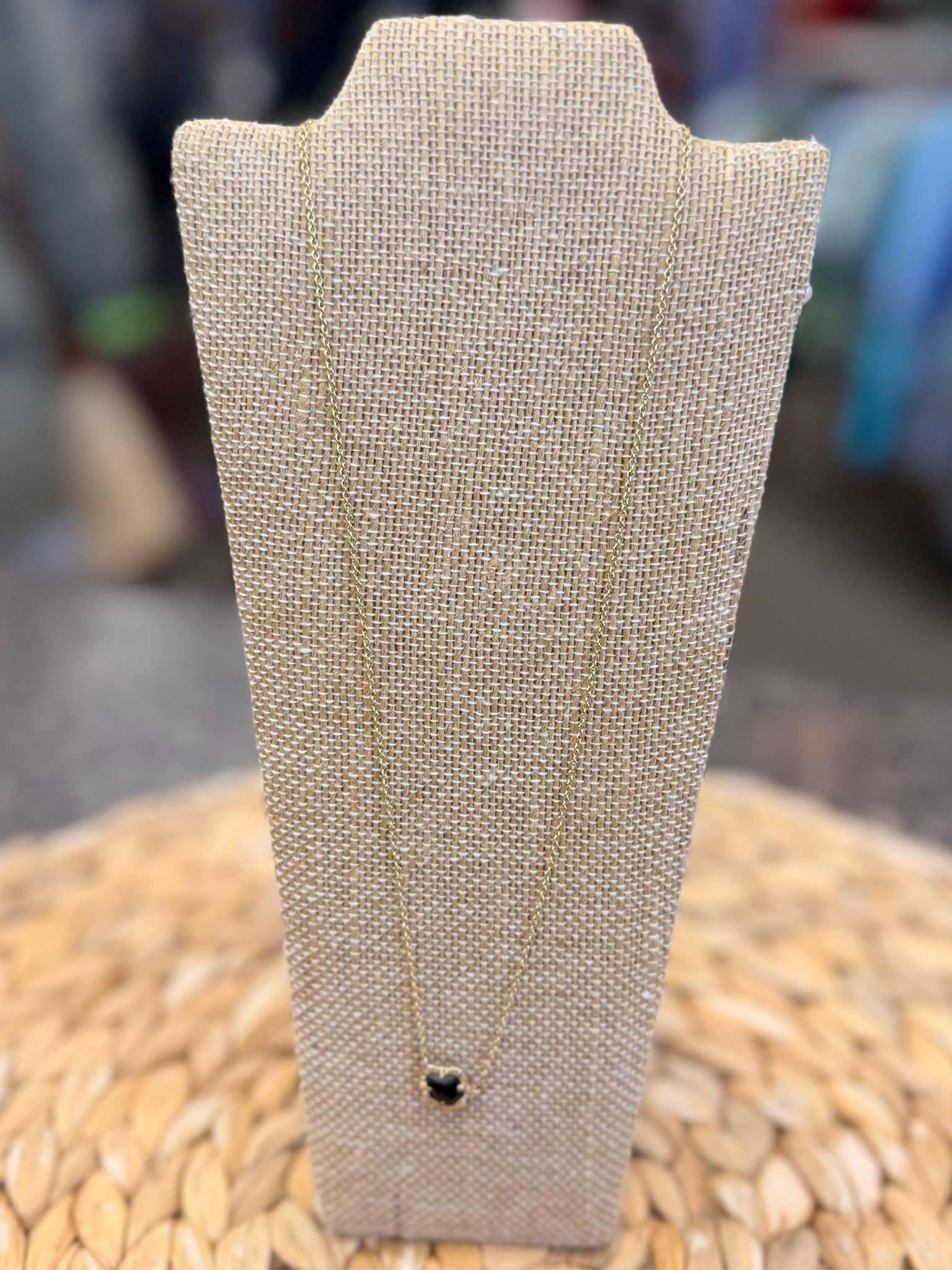 Pre-owned KENDRA SCOTT Gold Black Designer Necklace