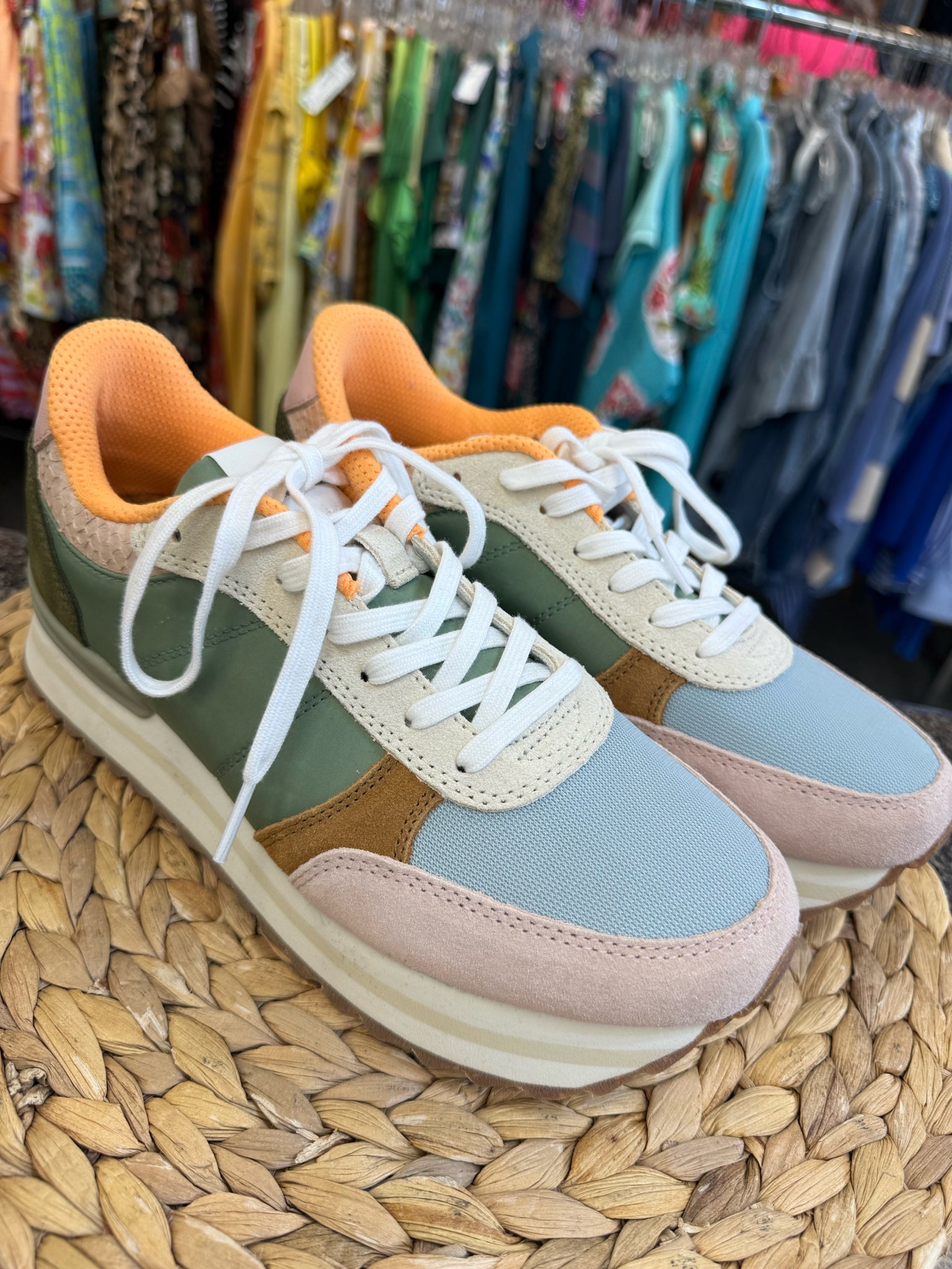 New Without Tag Woden Pink Trim Blue Size 8 Designer Sneaker
