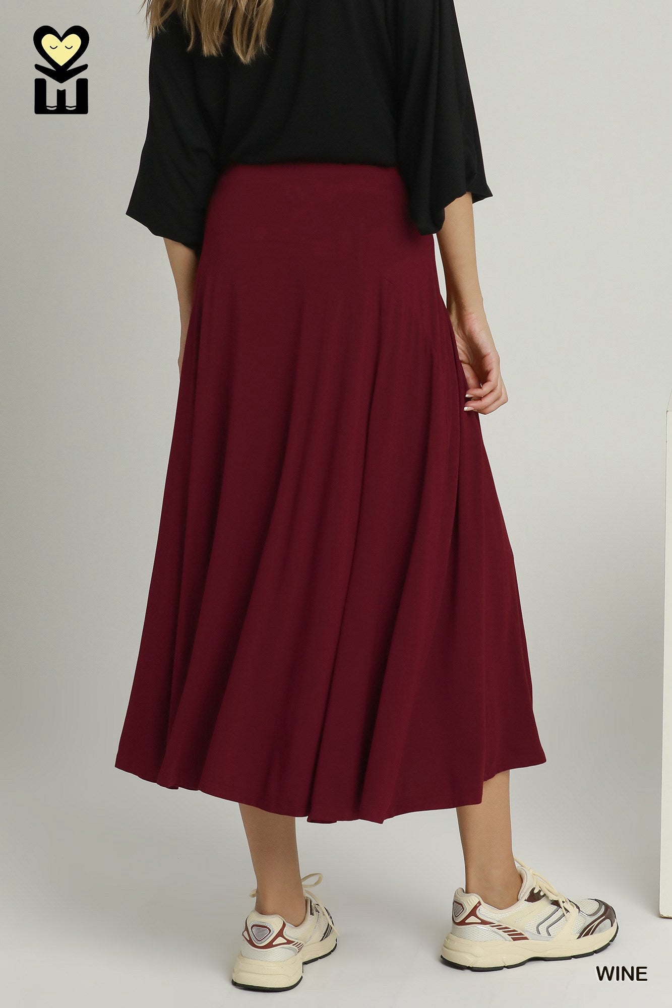 New UMGEE Wine Size Small Skirt