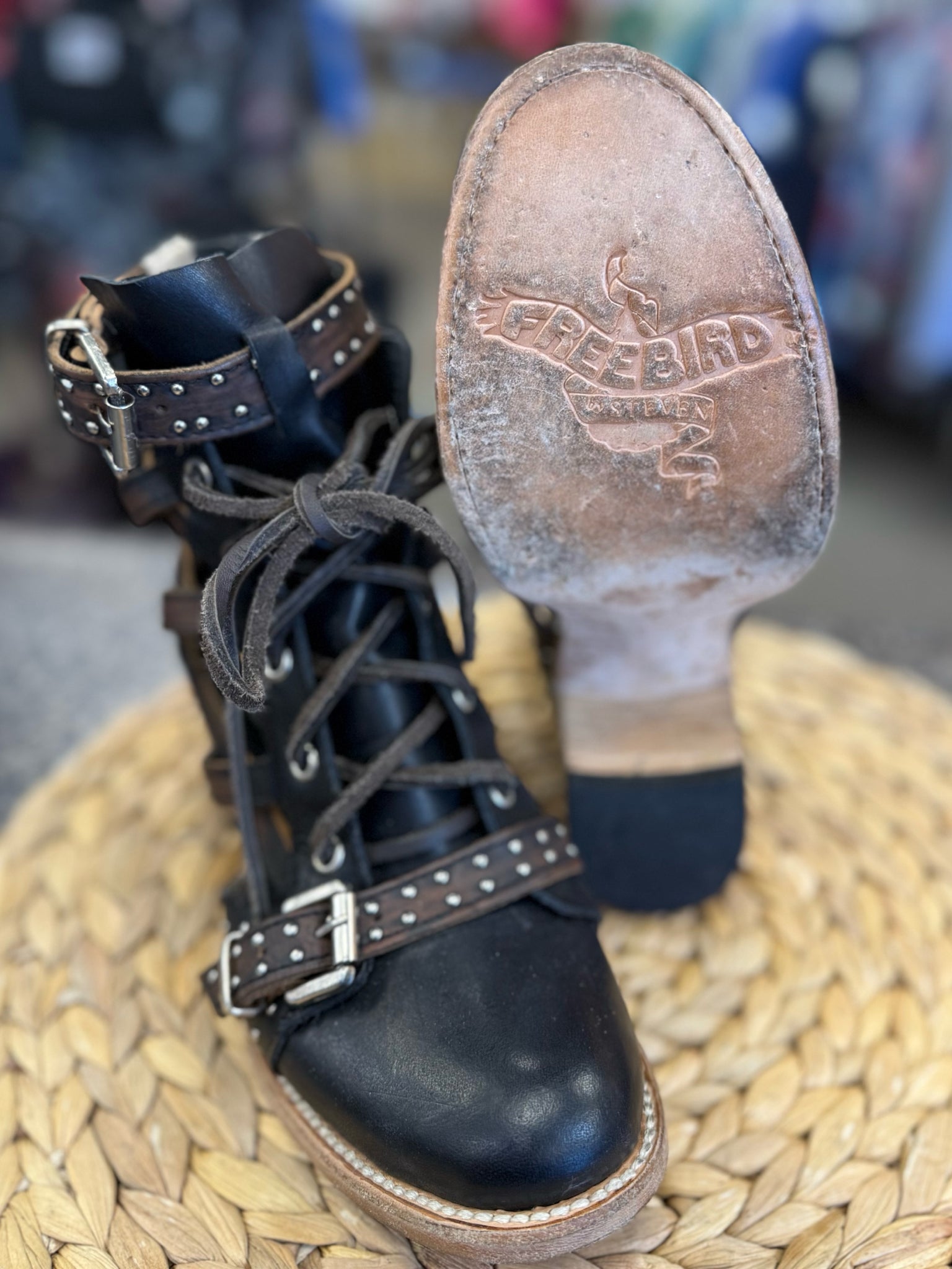 Pre-owned FREE BIRD Black Brown Trim Size 7 Designer Boot
