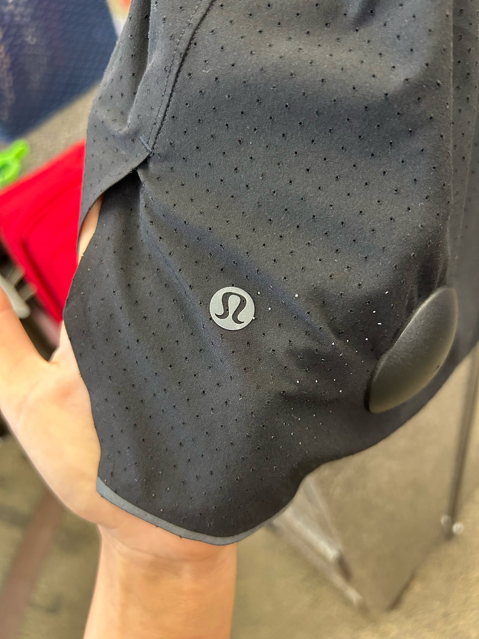 Pre-owned Lululemon Black Size 8 Designer Shorts