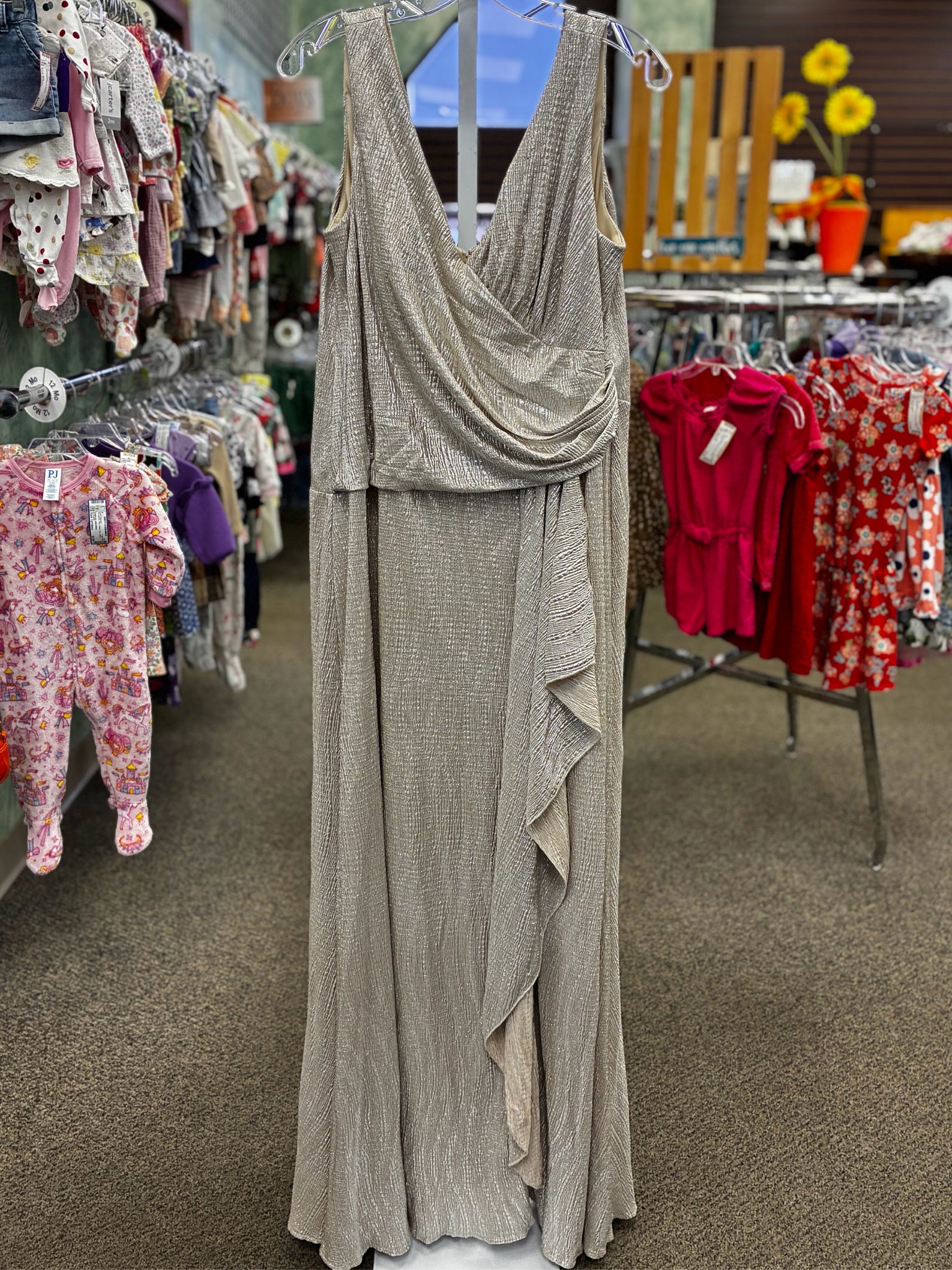 Pre-owned OLEG CASSINI Tan Silver Size 16 Sleeveless Designer Dress