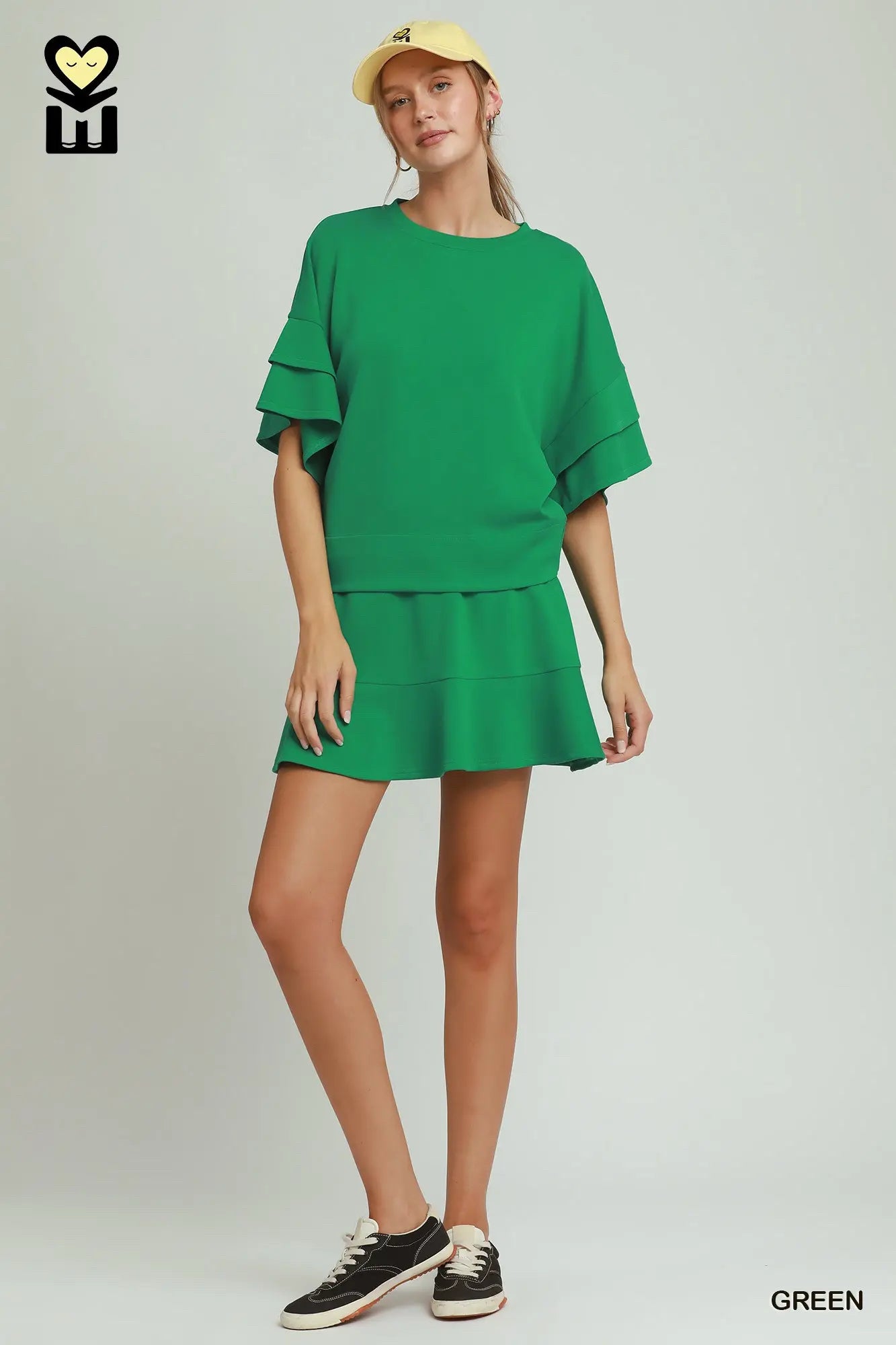 New UMGEE Green Dr Size S SkirtSet