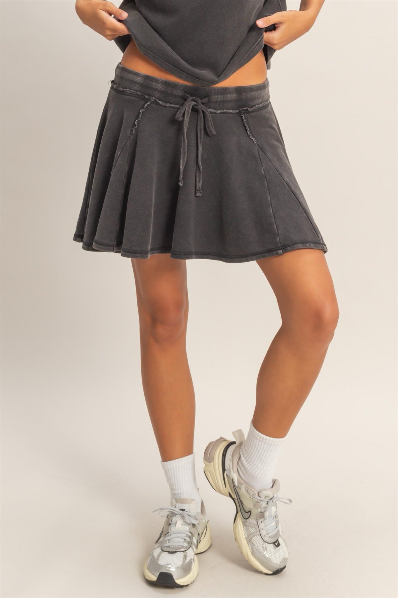 New DOUBLE ZERO Black Wash Size: S Skort
