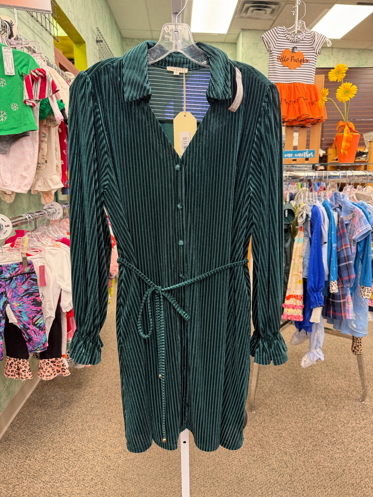 New with Tag JODIFL Dark green Size 8 Long Sleeve Dress