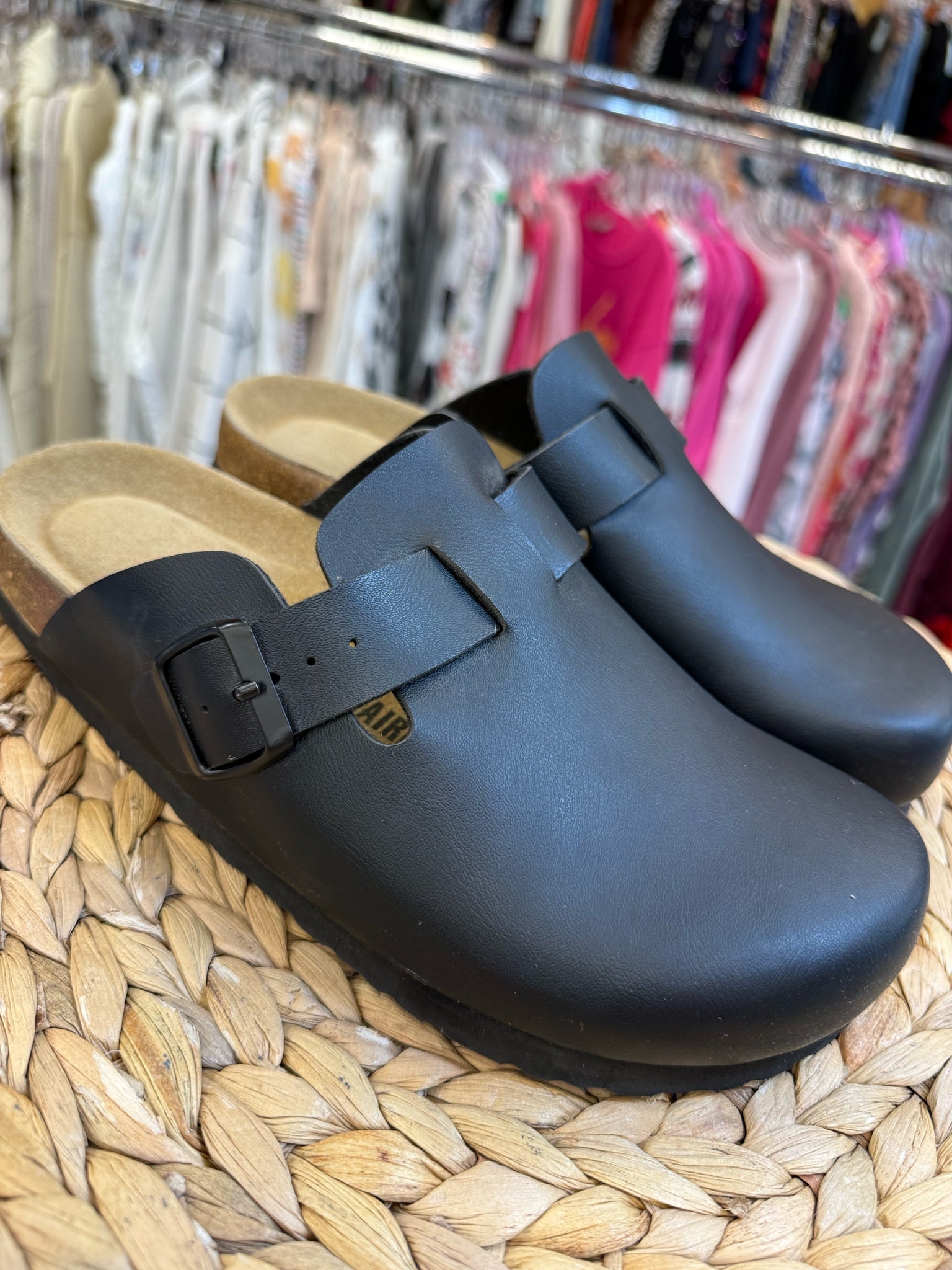 Pre-owned Cushionaire Black Size 9 Shoe