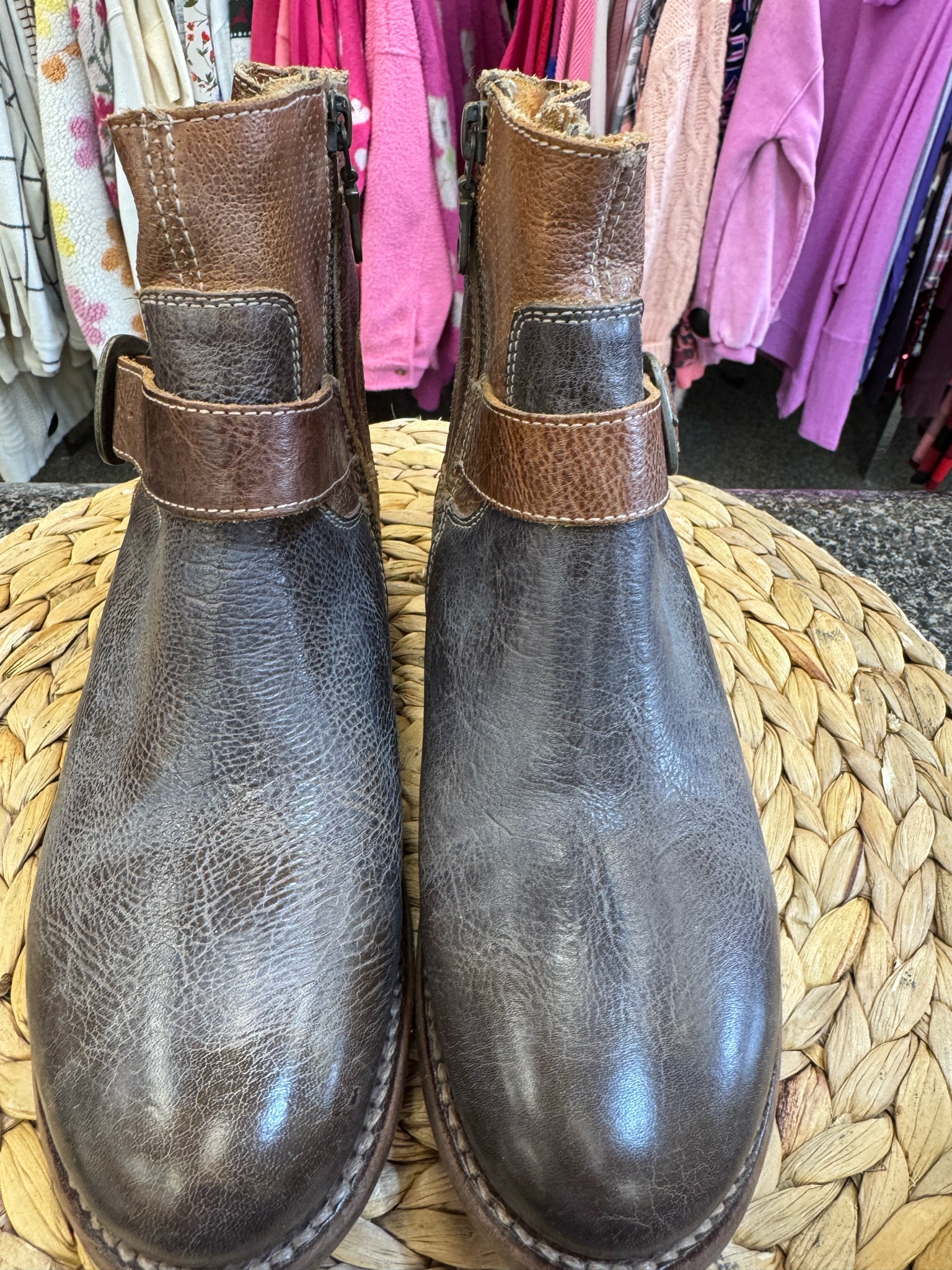 Pre-owned BED STU Brown Tan Size 7 Designer Bootie