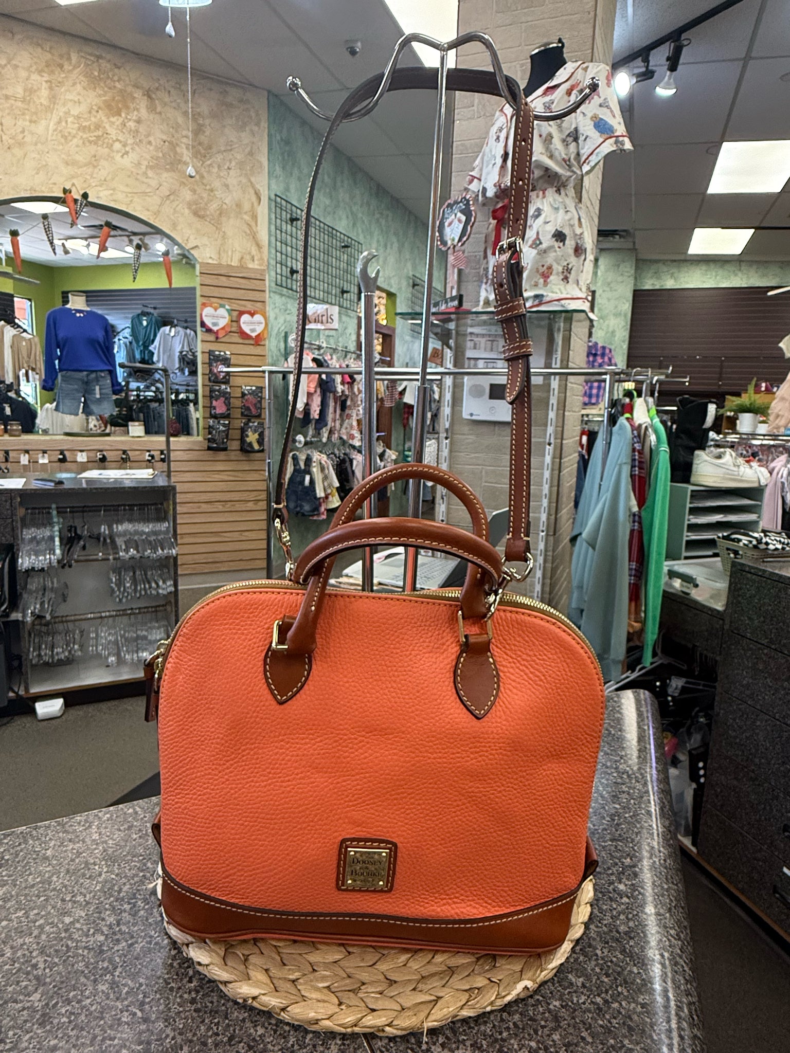 Pre-owned DOONEY&BOURKE Coral Brown Crossbody Designer Purse