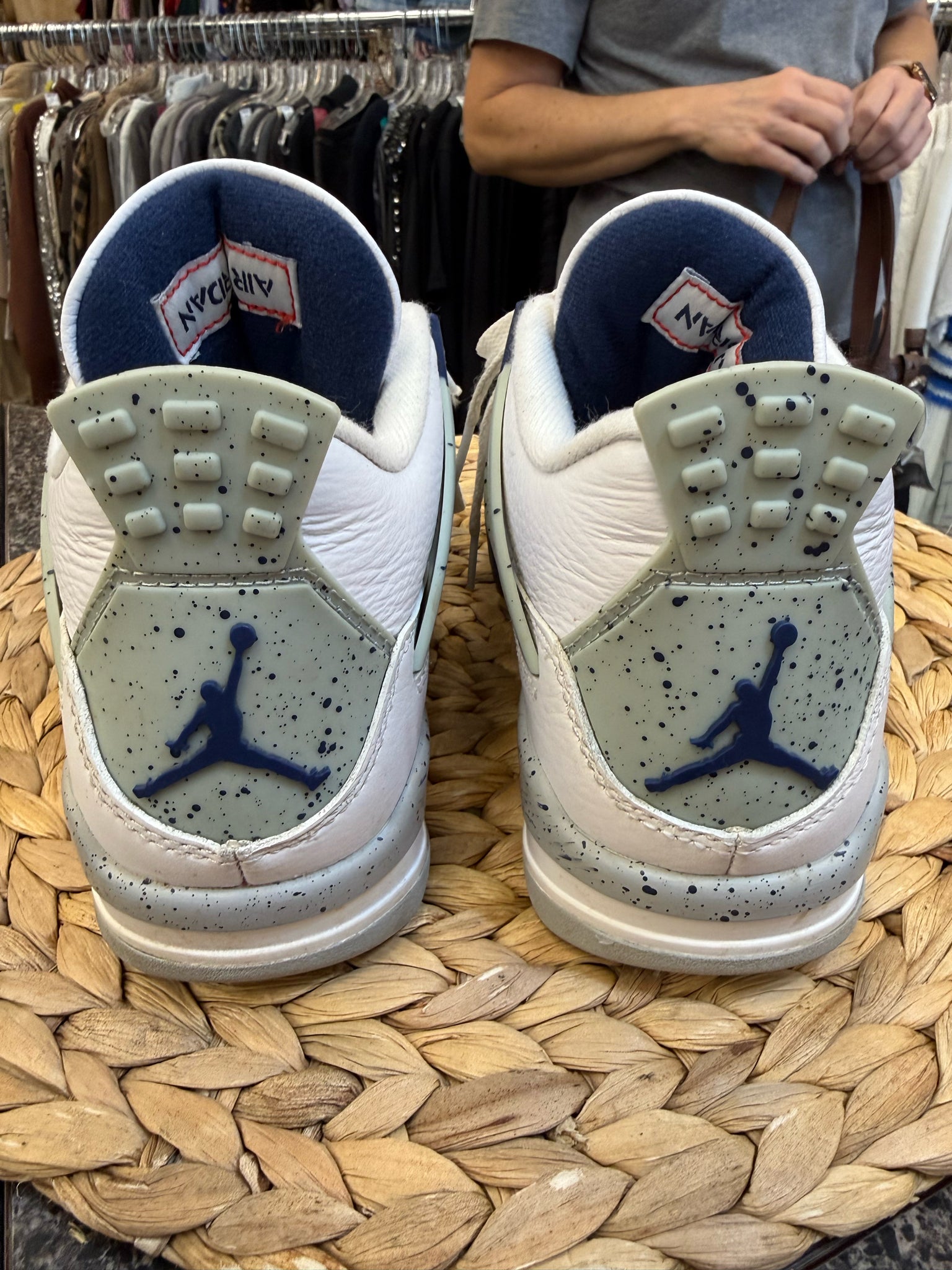 Pre-owned AIR JORDAN White Dark Blue Trim Shoe Size 4.5 GIRLS Designer Sneaker
