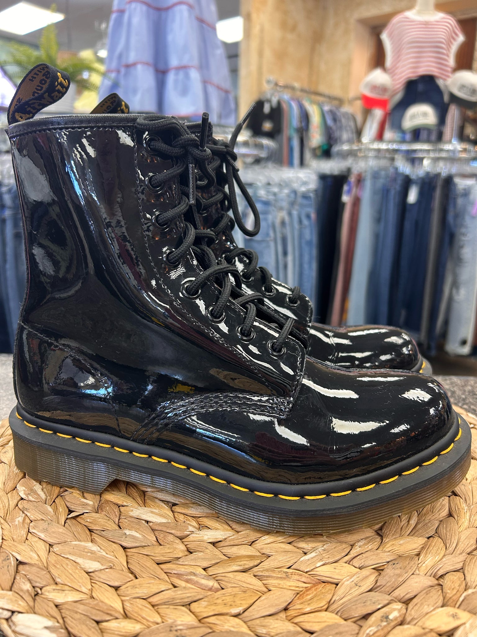 Pre-owned DR MARTENS Black patent Size 8 Designer Boot
