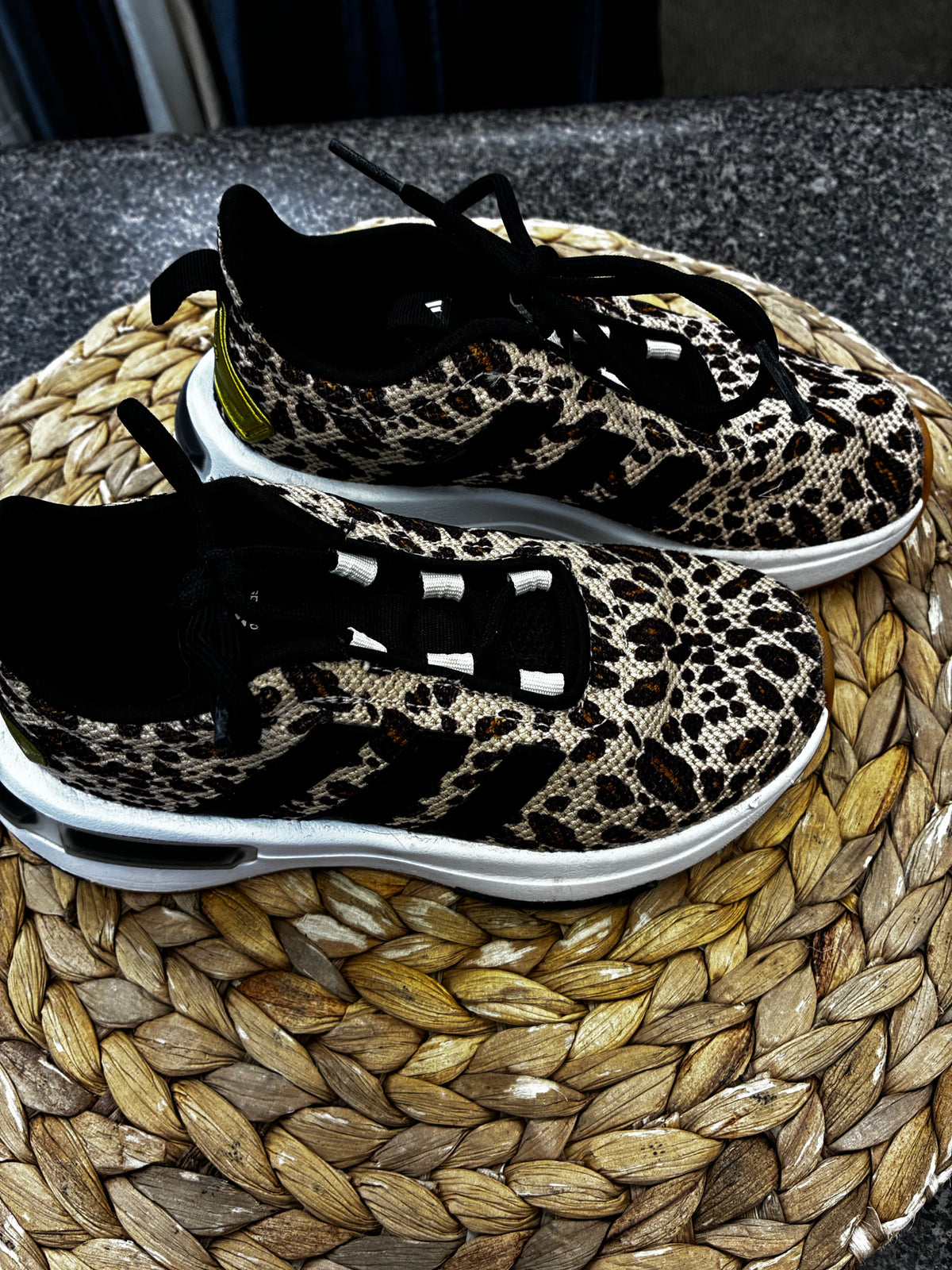 Pre-owned ADIDAS Black animal Brown Animal Shoe Size 12 Girls Sneaker