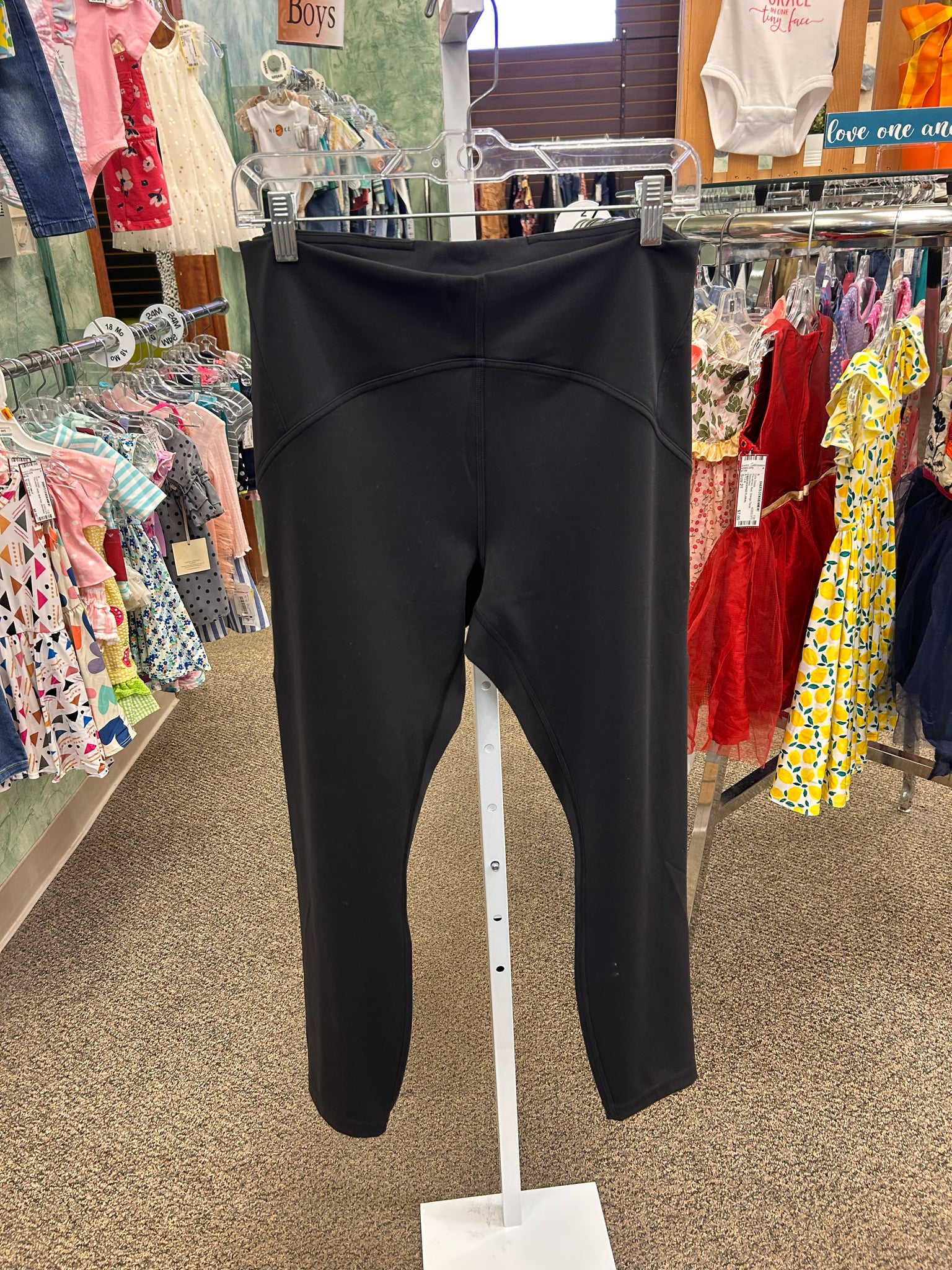 Pre-owned Lululemon Black # SIZE 12 Legging