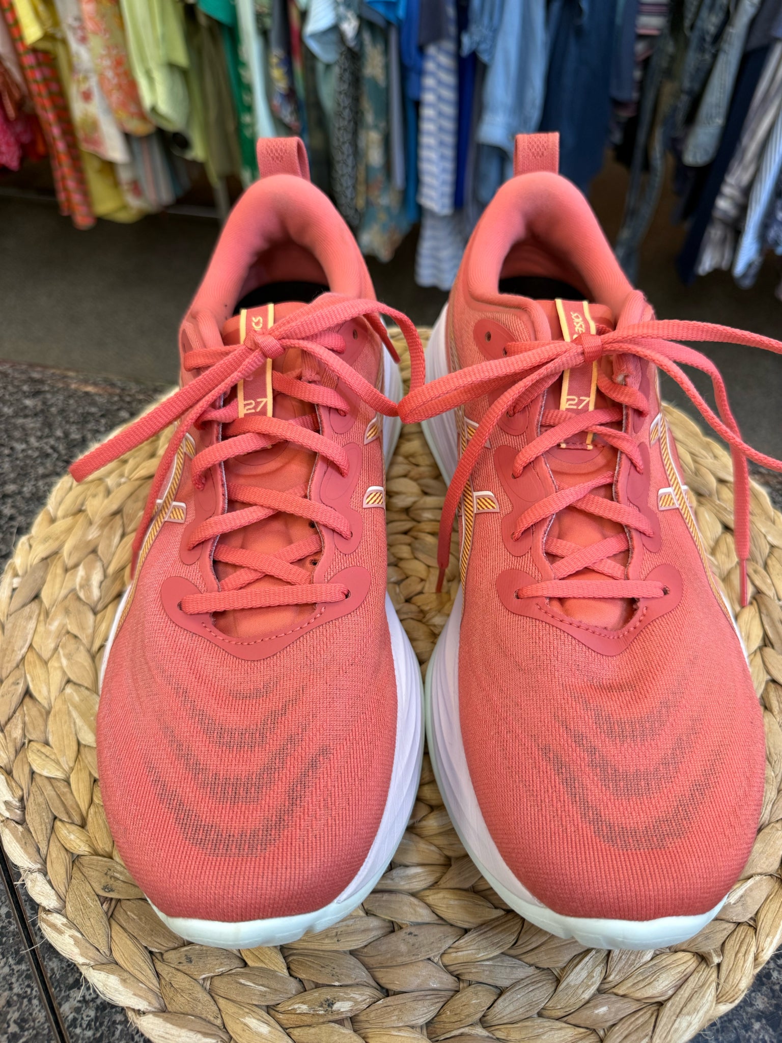 Pre-owned ASICS Dark pink Orange Trim SHOE SIZE 12 MENS Sneakers