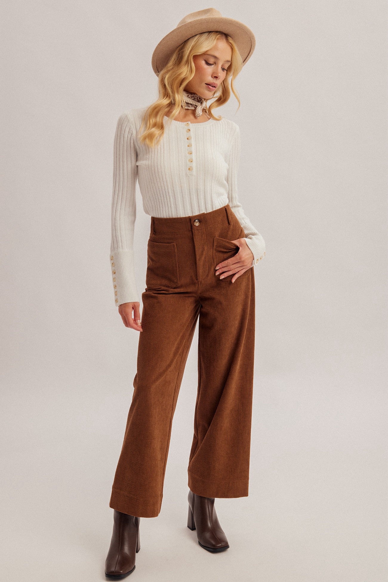 New HEM & THREAD Brown Size Small Pants