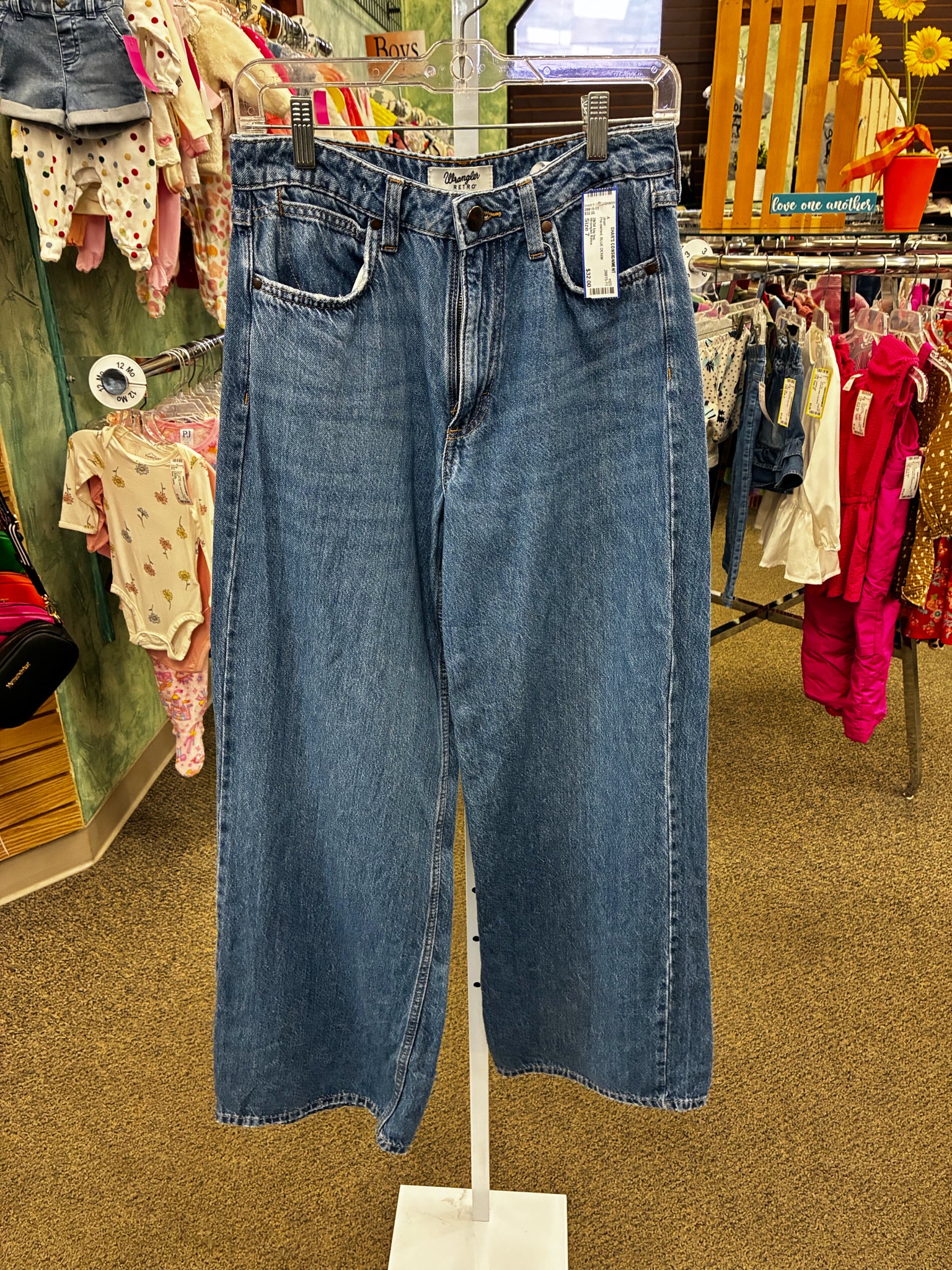 Pre-owned Wrangler Retro BLUE DENIM Size: 7 Jean