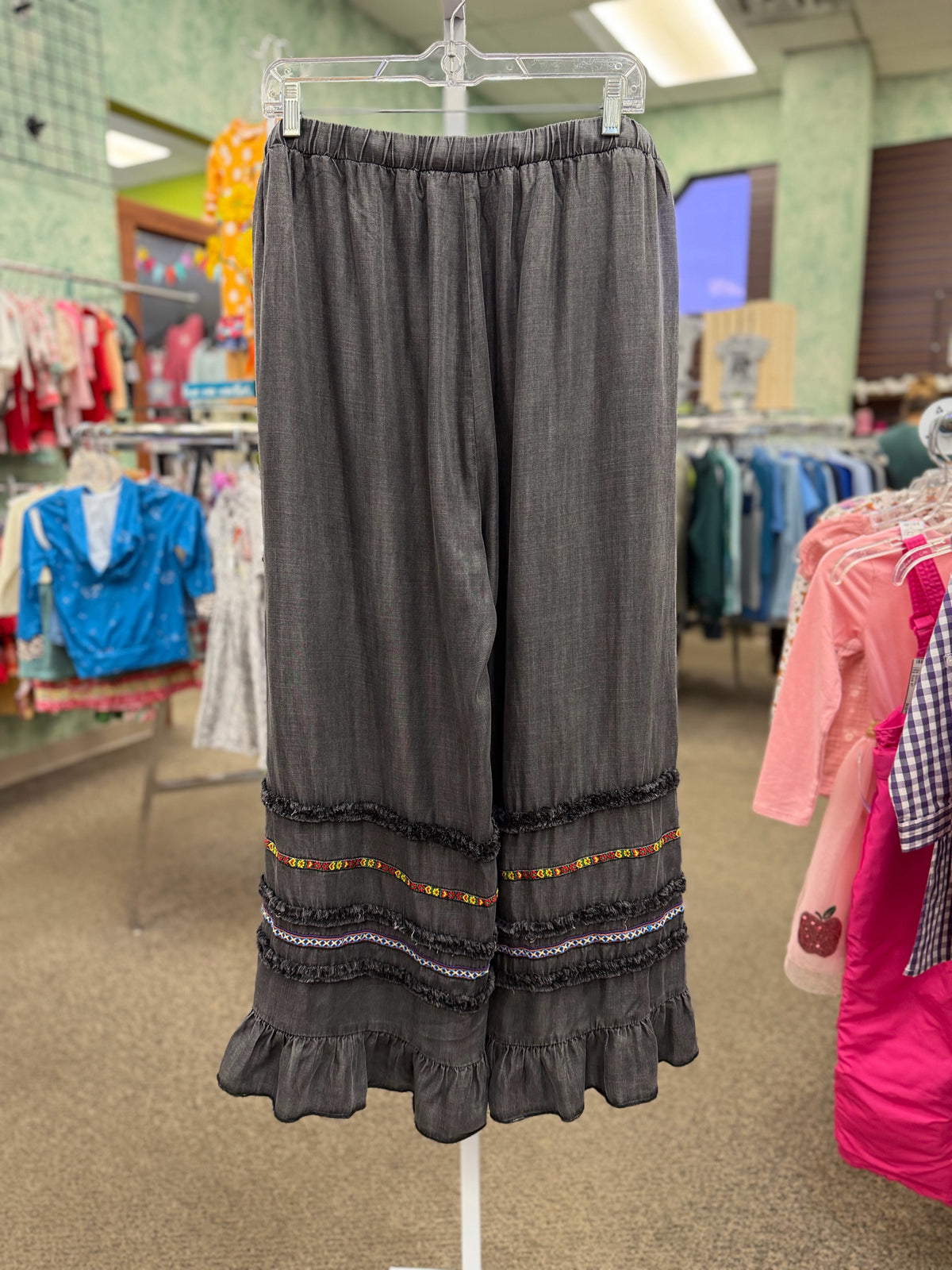 Pre-owned EASEL Gray Multi Trim Size 10 Pants