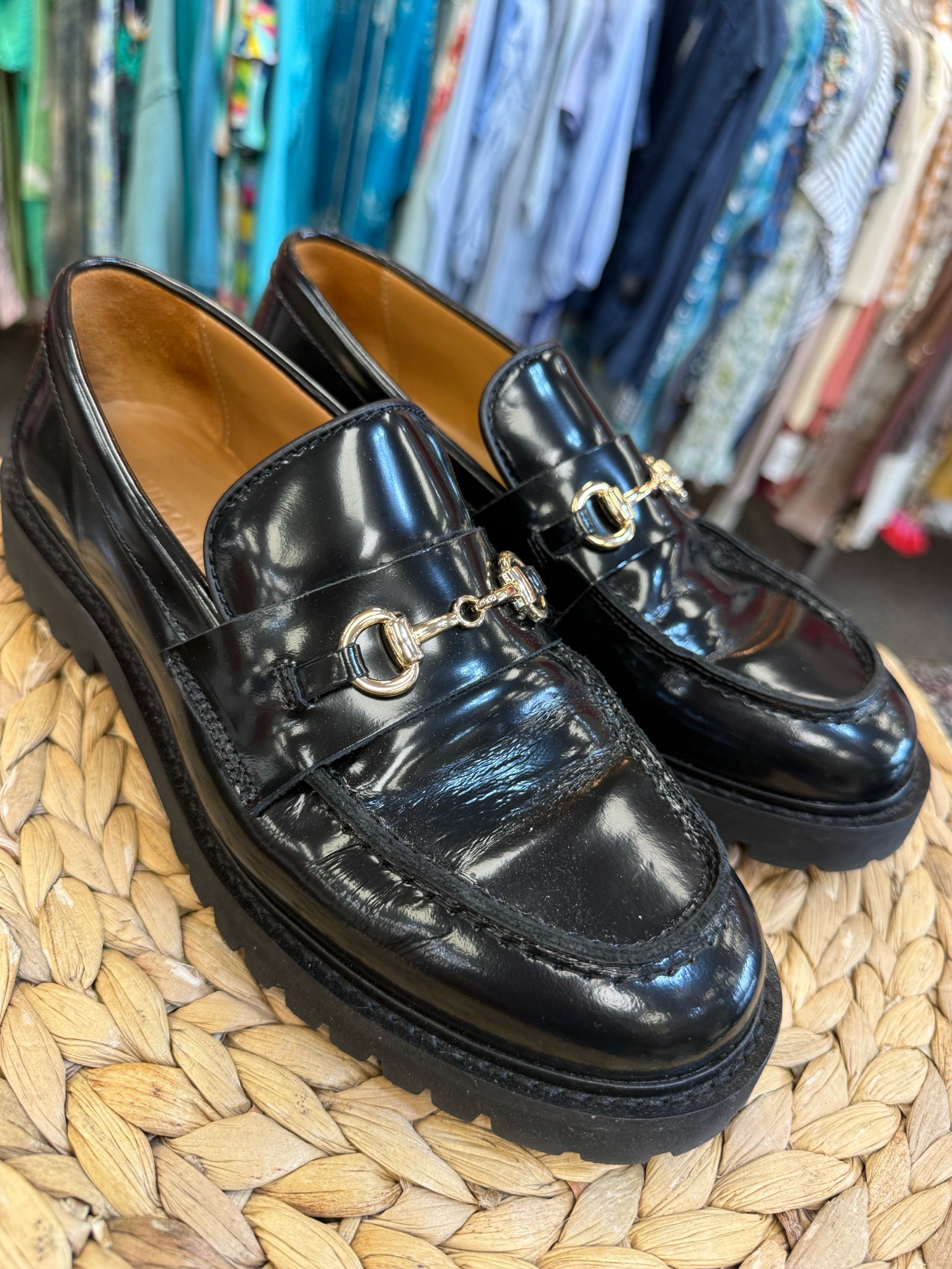 Pre-owned THURSDAY Black Gold Trim Size 7.5 Shoe