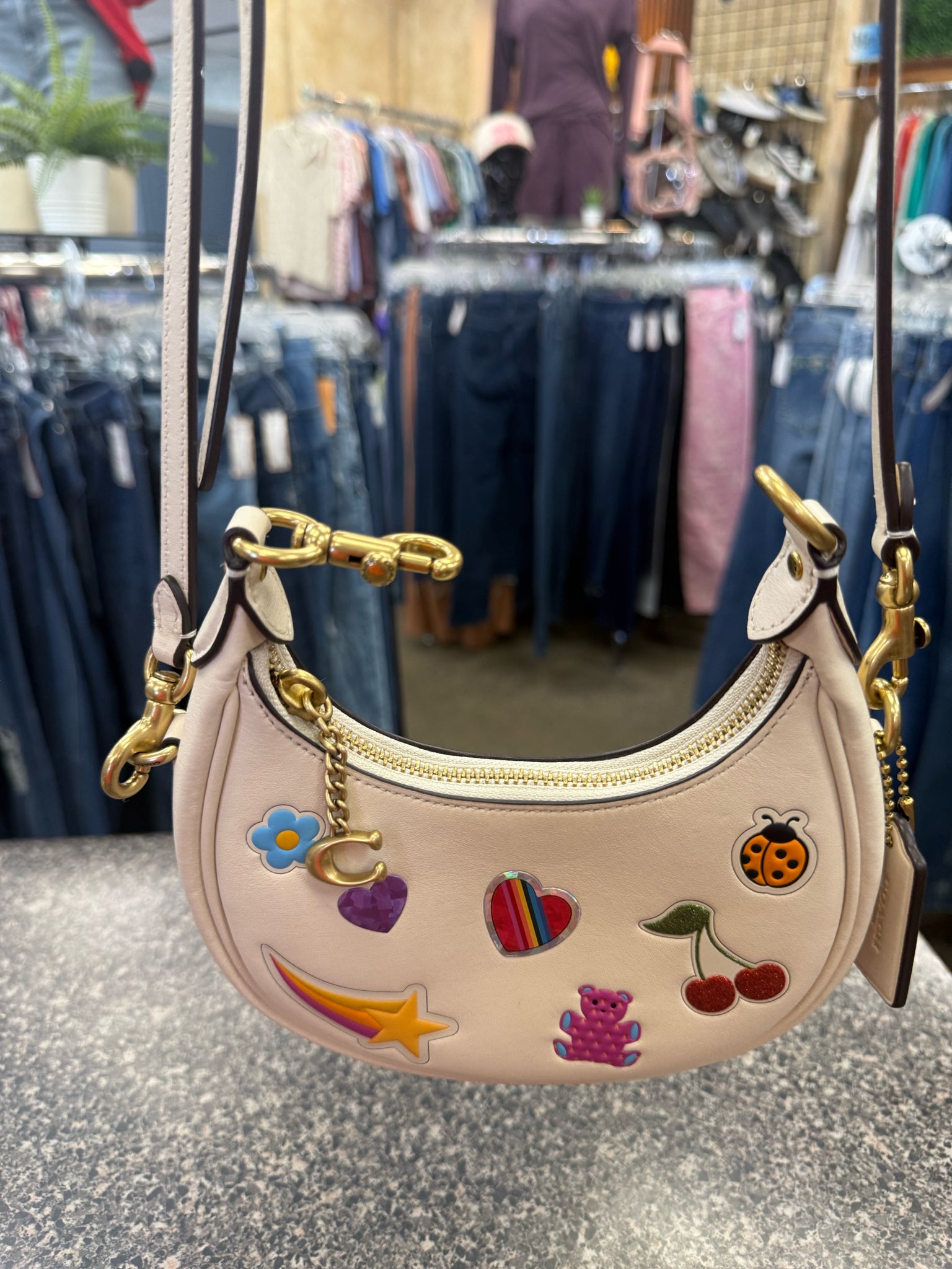 New Without Tag COACH White Multi Trim Shoulder Designer Purse
