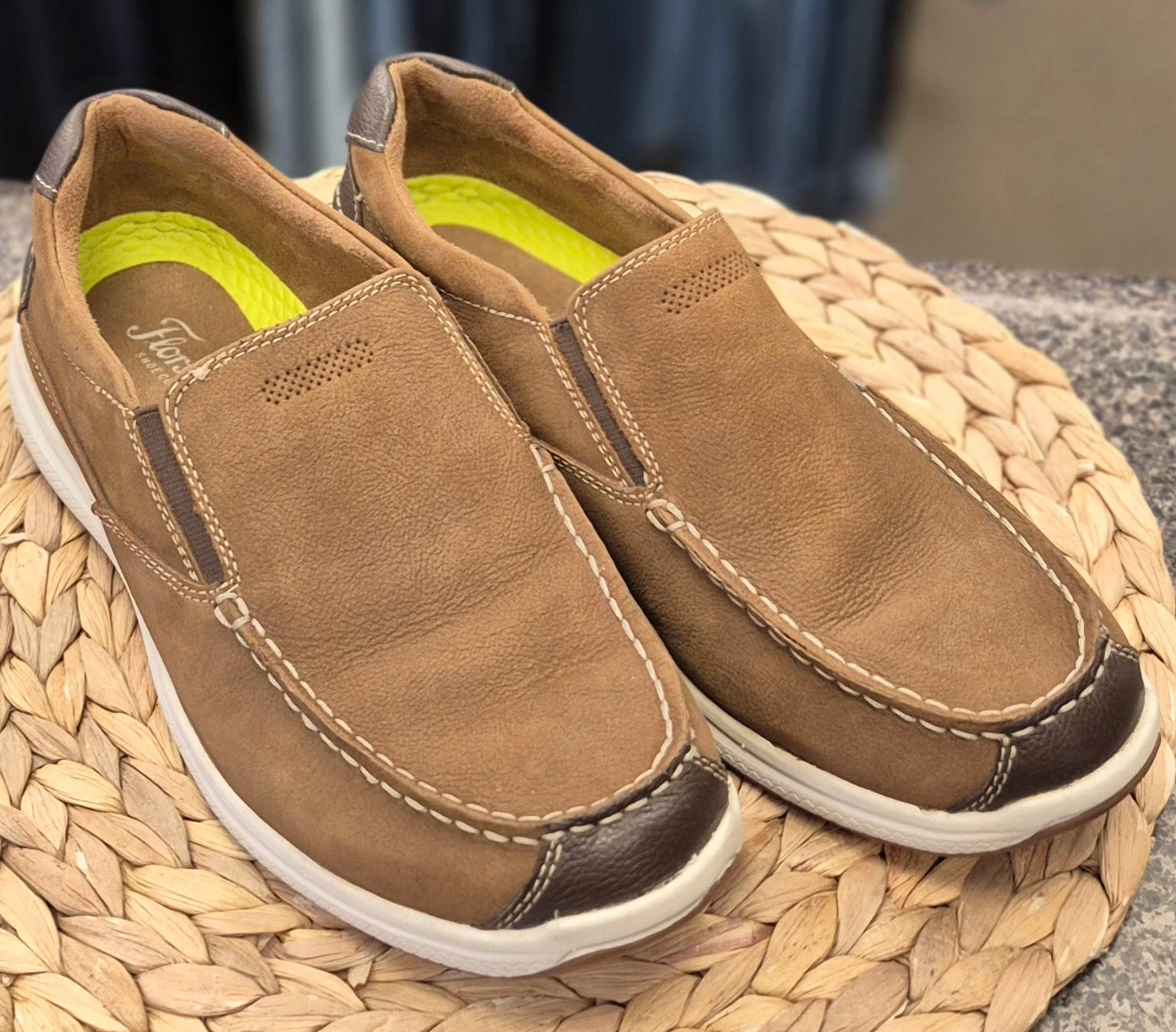 Pre-owned FLORSHEIM Brown SHOE SIZE 8 MENS Shoes