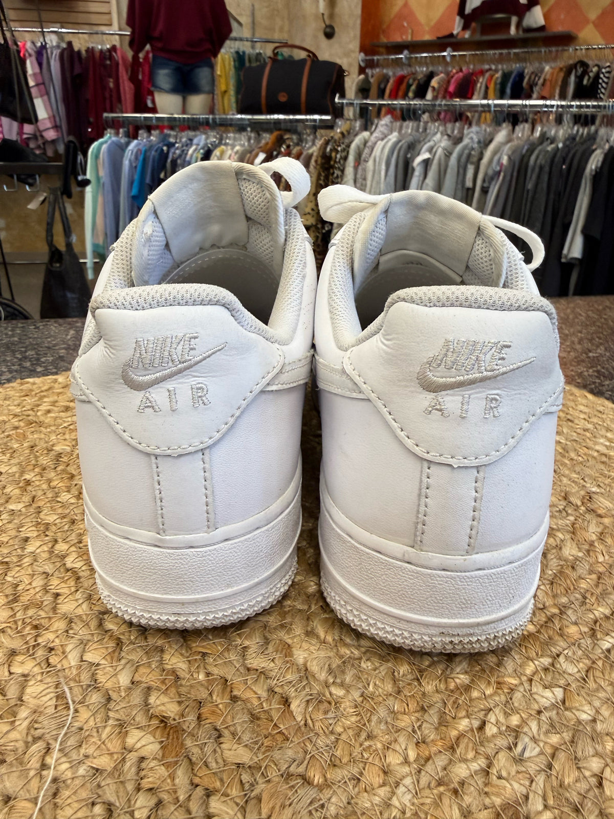 Pre-owned NIKE AIR FORCE White Size 8 Sneaker