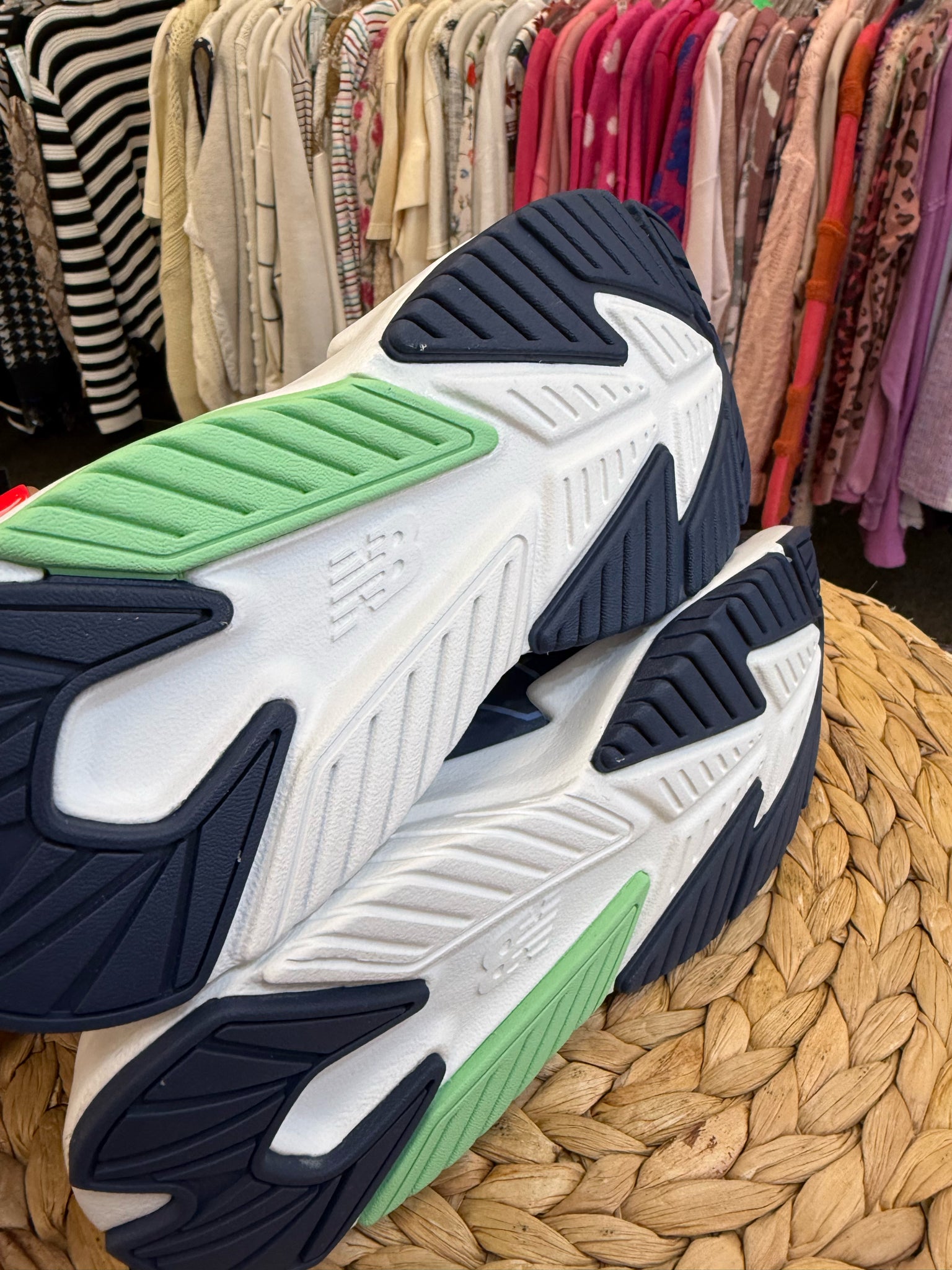 New Without Tag NEW BALANCE Navy Light Blue Trim C-SIZE 2.5 Boys Sneaker