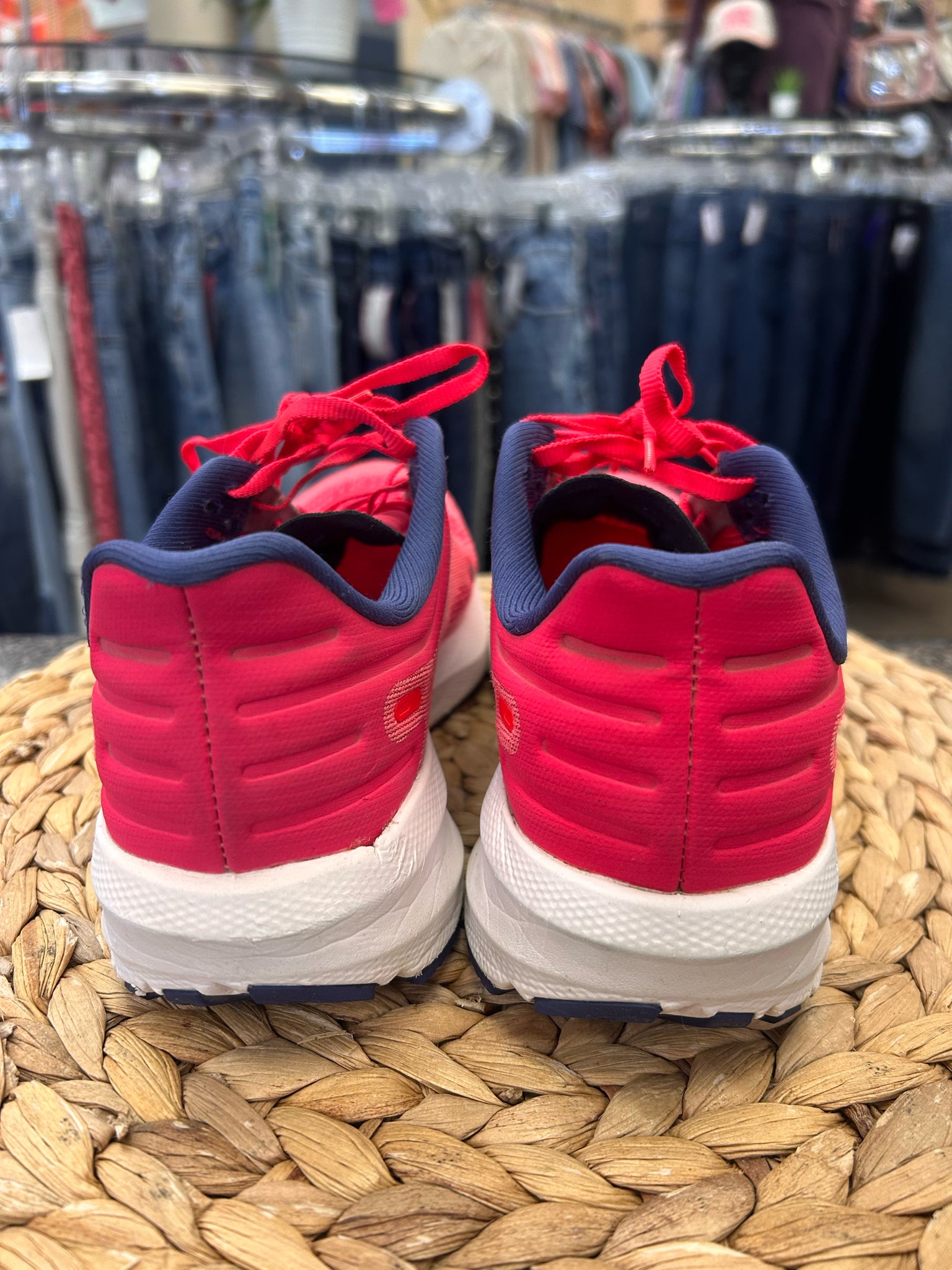 Pre-owned ADIDAS Pink Blue Trim Size 7.5 Designer Sneaker