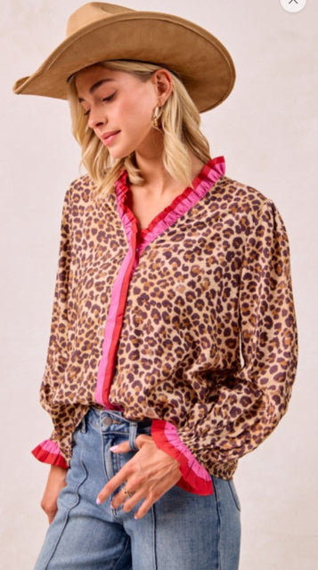 New BIBI Leopard Pink Trim Size S Long Sleeve Blouse