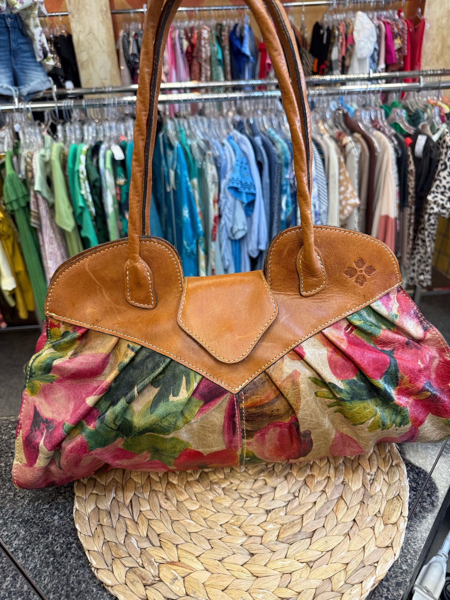 Pre-owned PATRICIA NASH Red floral Brown Trim Shoulder Designer Purse