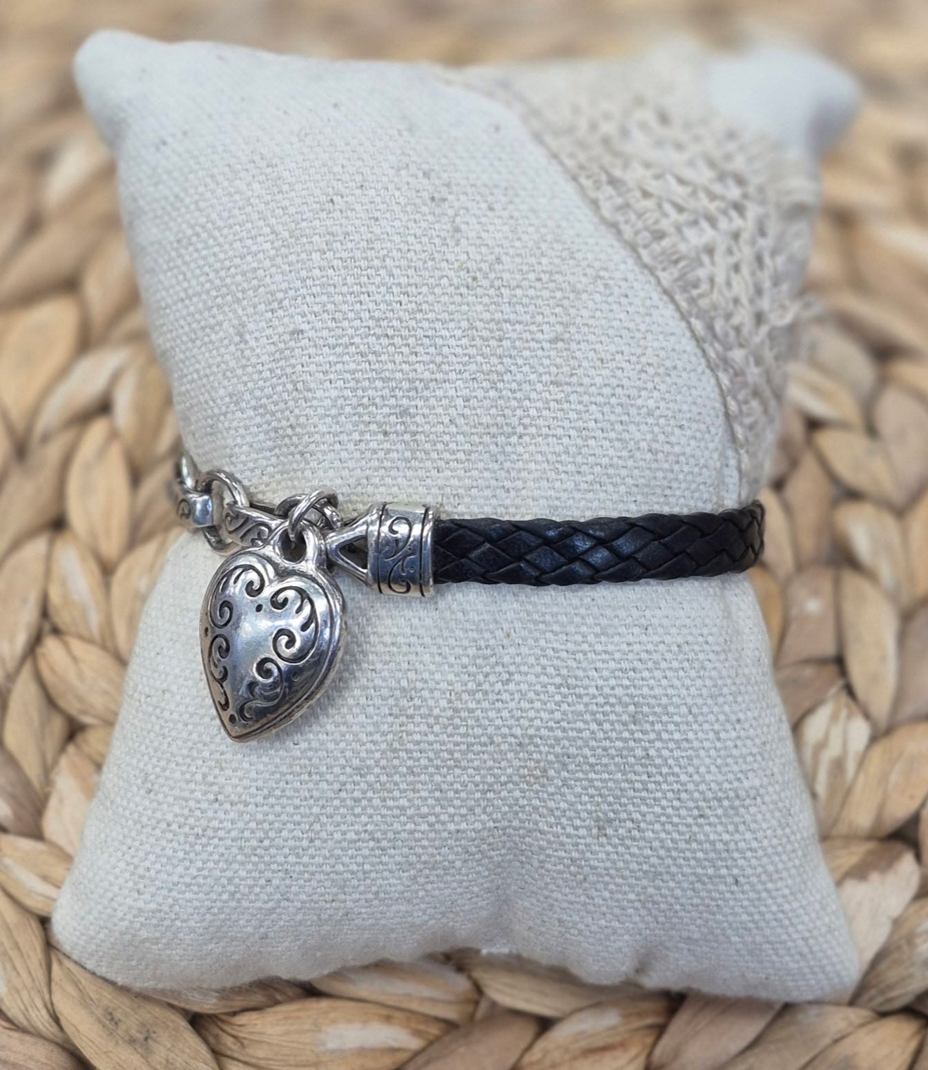 Pre-owned BRIGHTON Black Silver Designer Bracelet