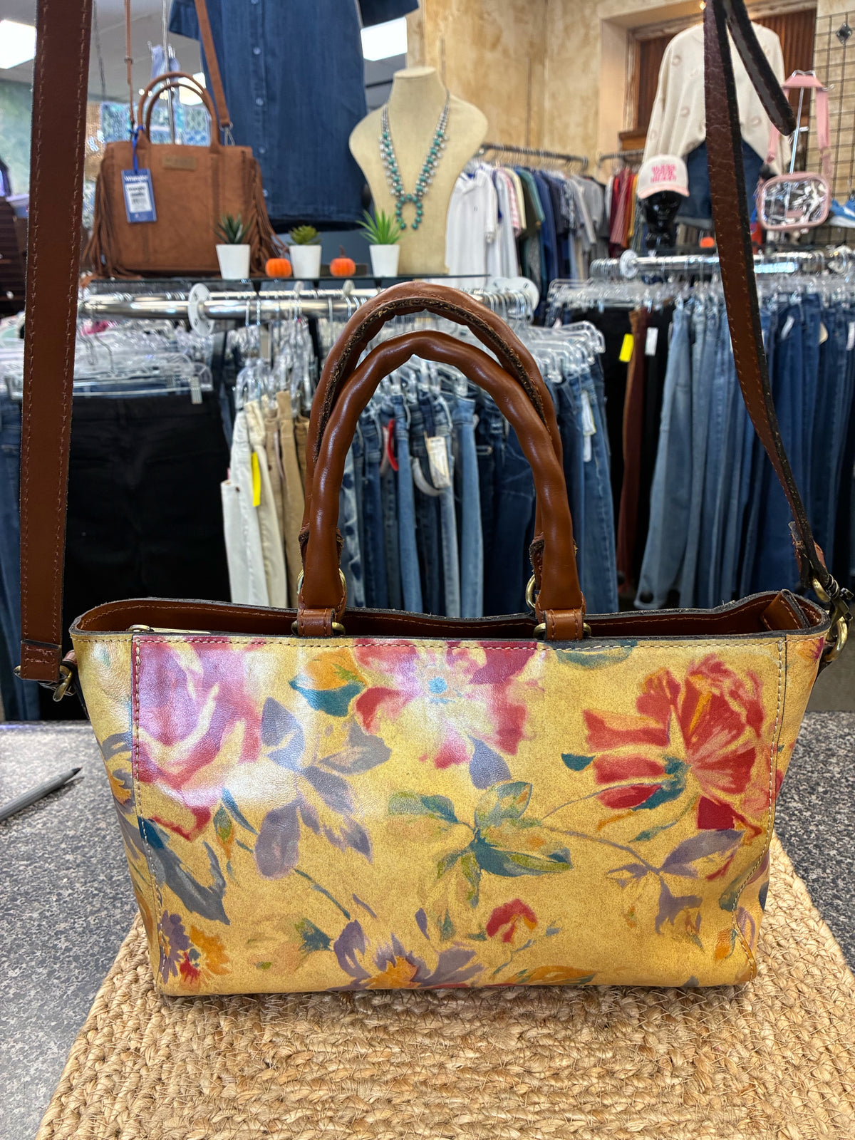 Pre-owned PATRICIA NASH Yellow Multi Floral Crossbody Designer Purse