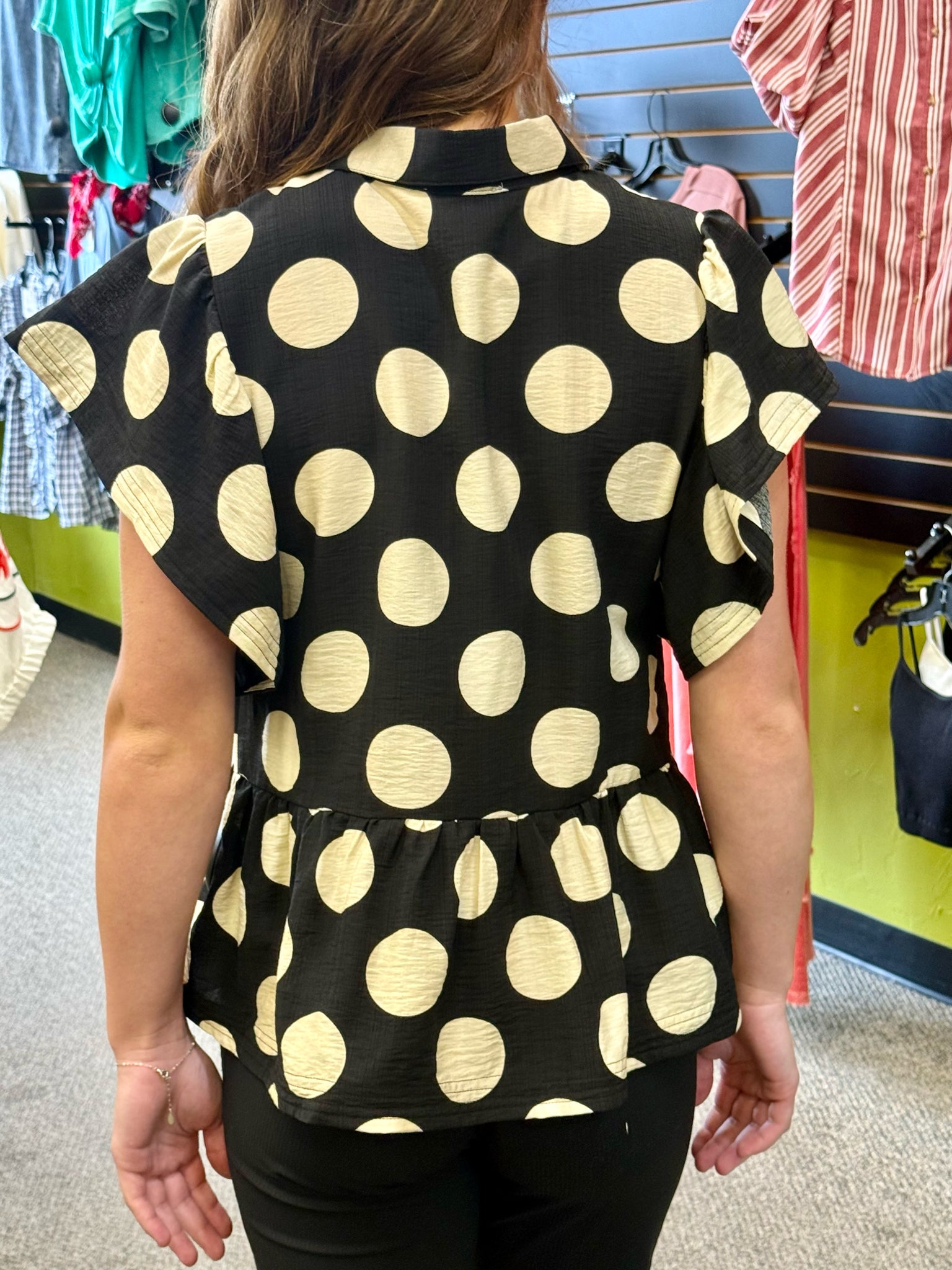 New EASEL Black Cream Polka Size: S Short Sleeve Blouse
