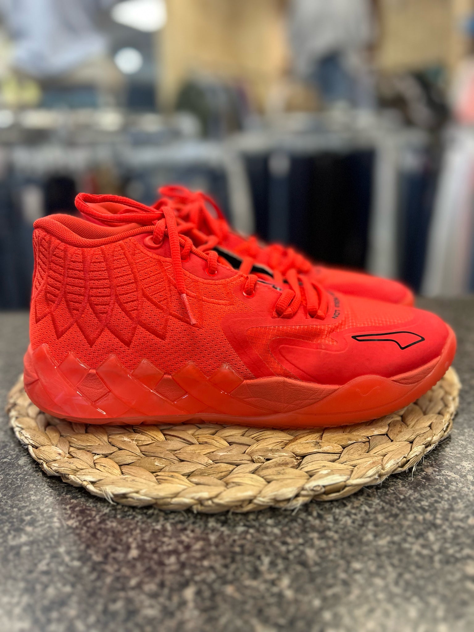 Pre-owned PUMA Orange SHOE SIZE 11 MENS Designer Sneaker