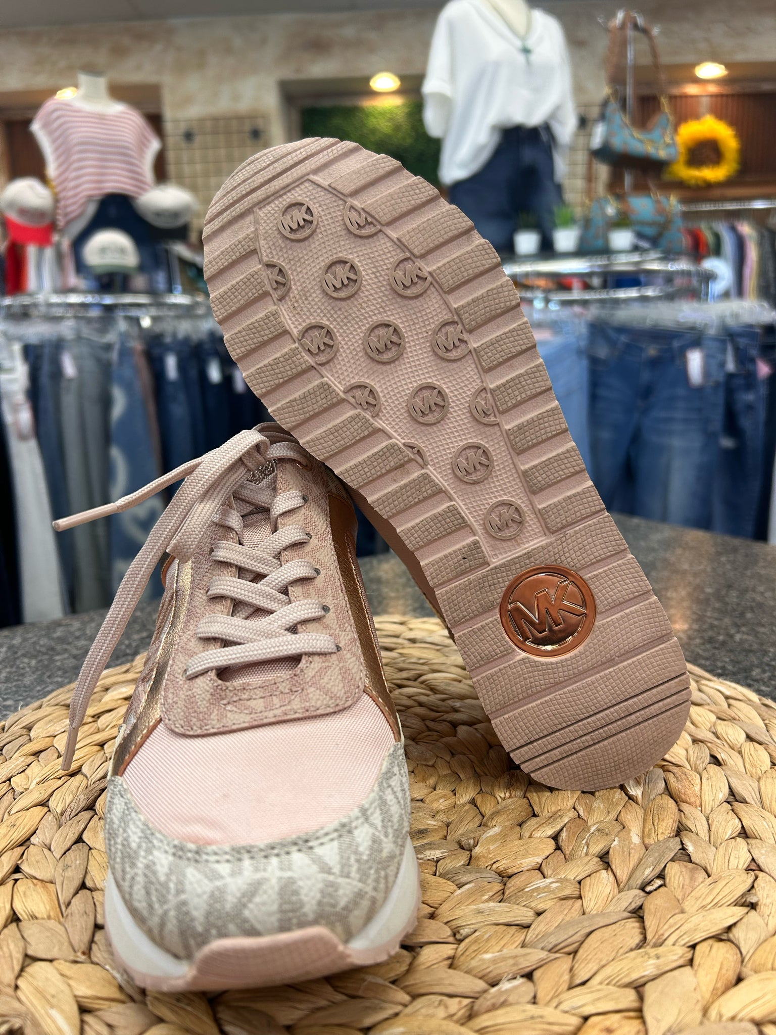 Pre-owned MICHAEL KORS Rose gold Pink Size 7.5 Designer Sneaker