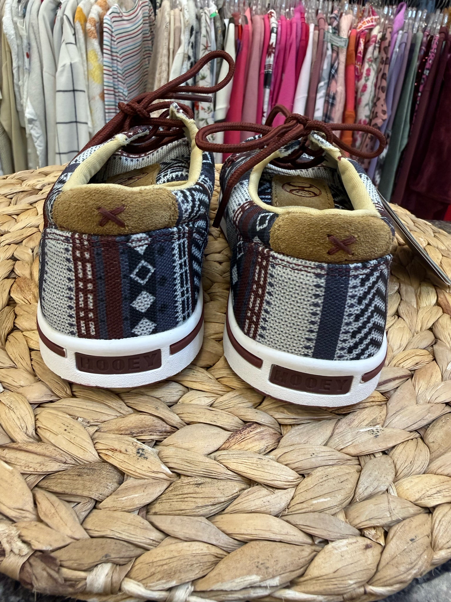 New with Tag TWISTED X Navy print Wine C-SIZE 2 Boys Shoes