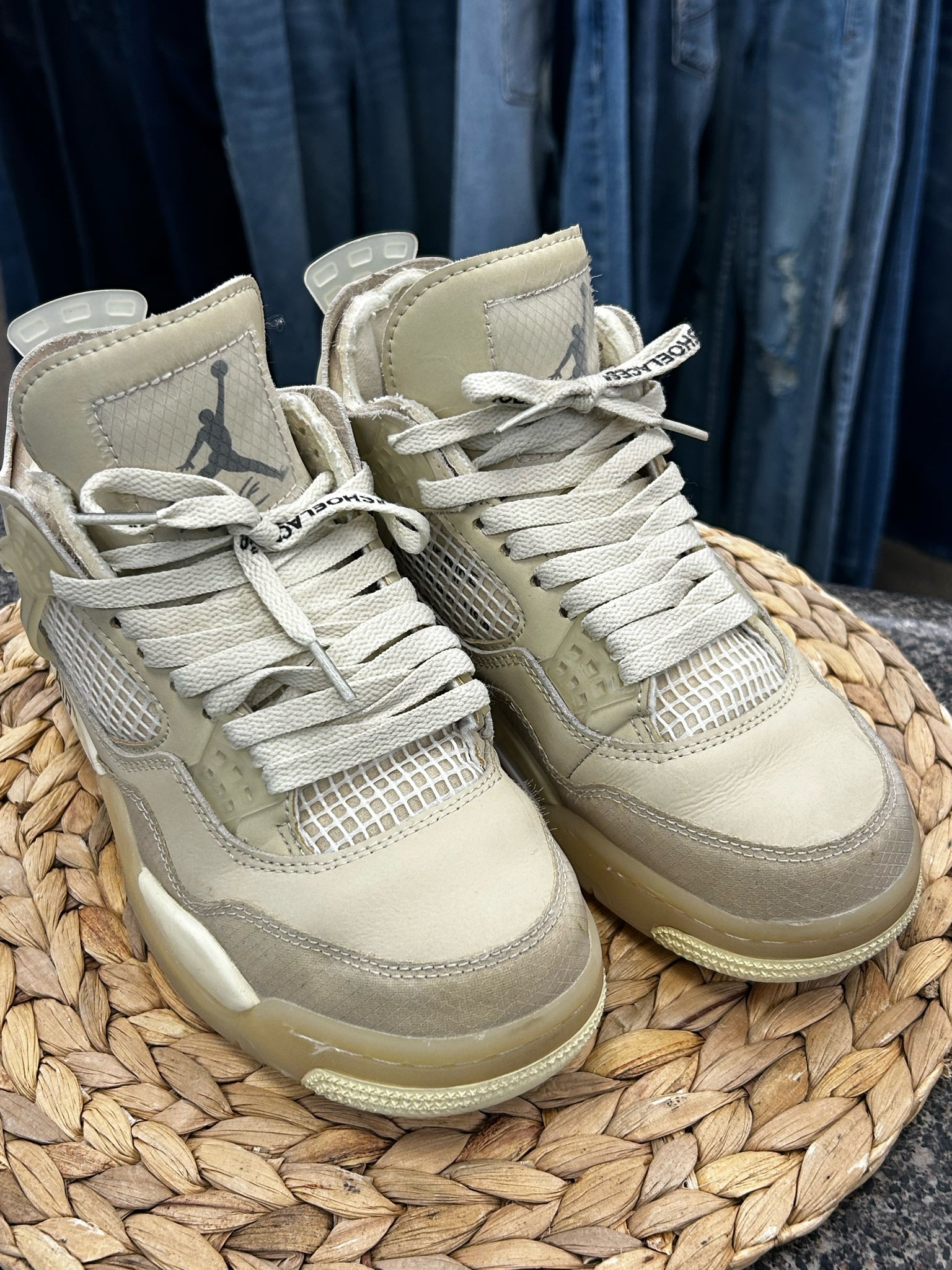 Pre-owned NIKE Cream Off-white Size 7 Designer Sneaker