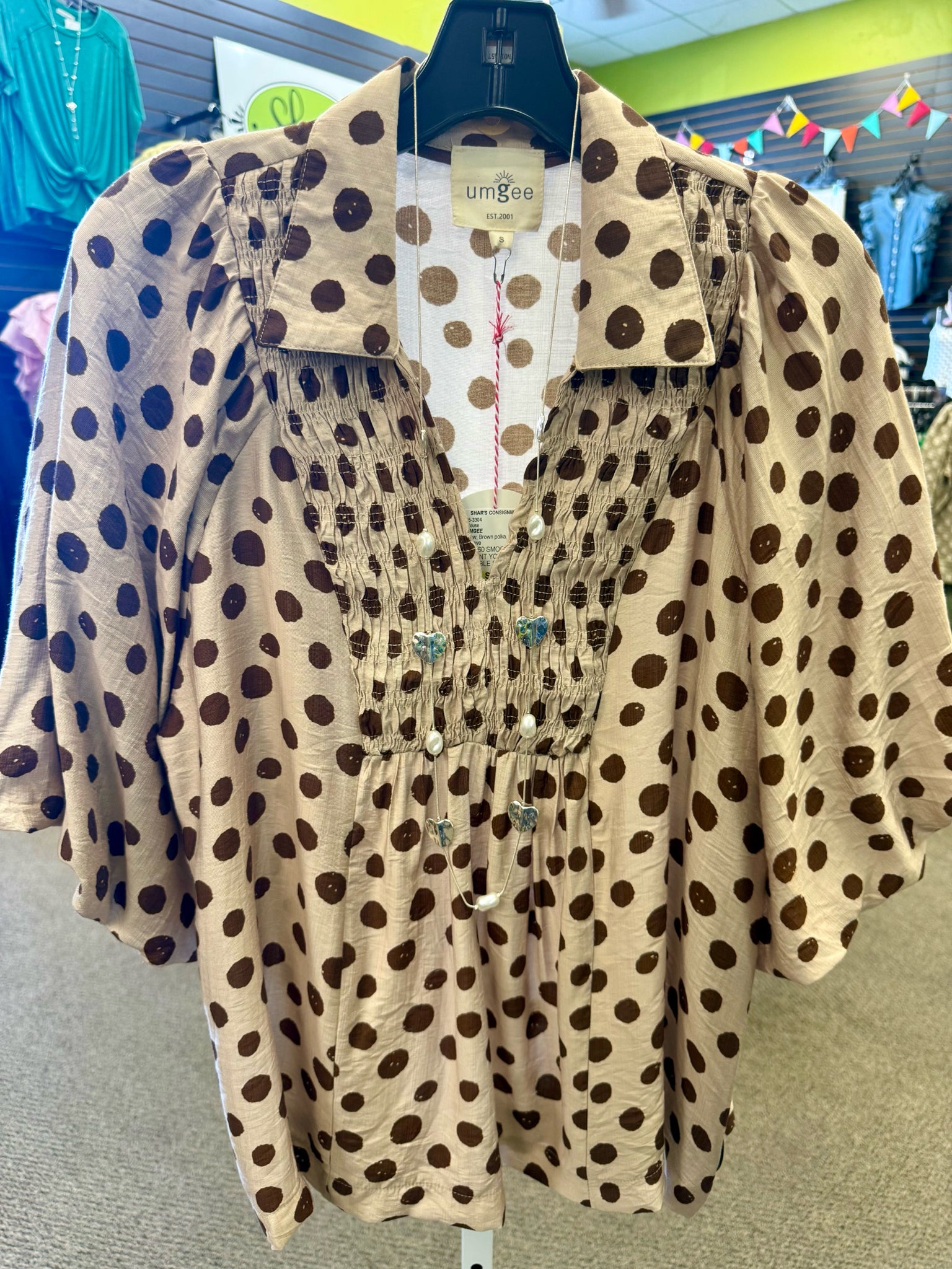 New UMGEE Brown polka Size: S Short Sleeve Blouse