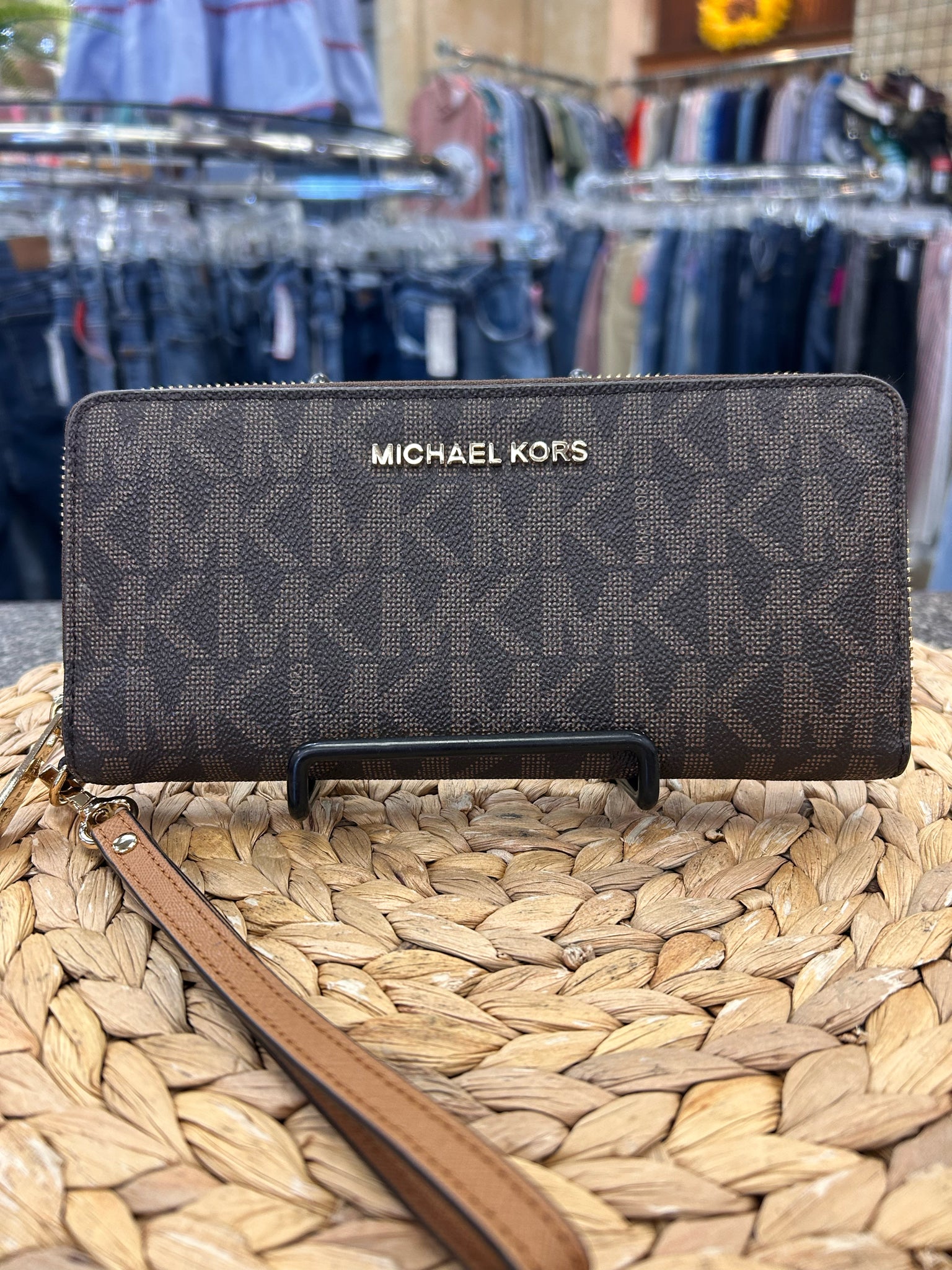 Pre-owned MICHAEL KORS Dark brown TAN SIGNATURE Designer Wallet