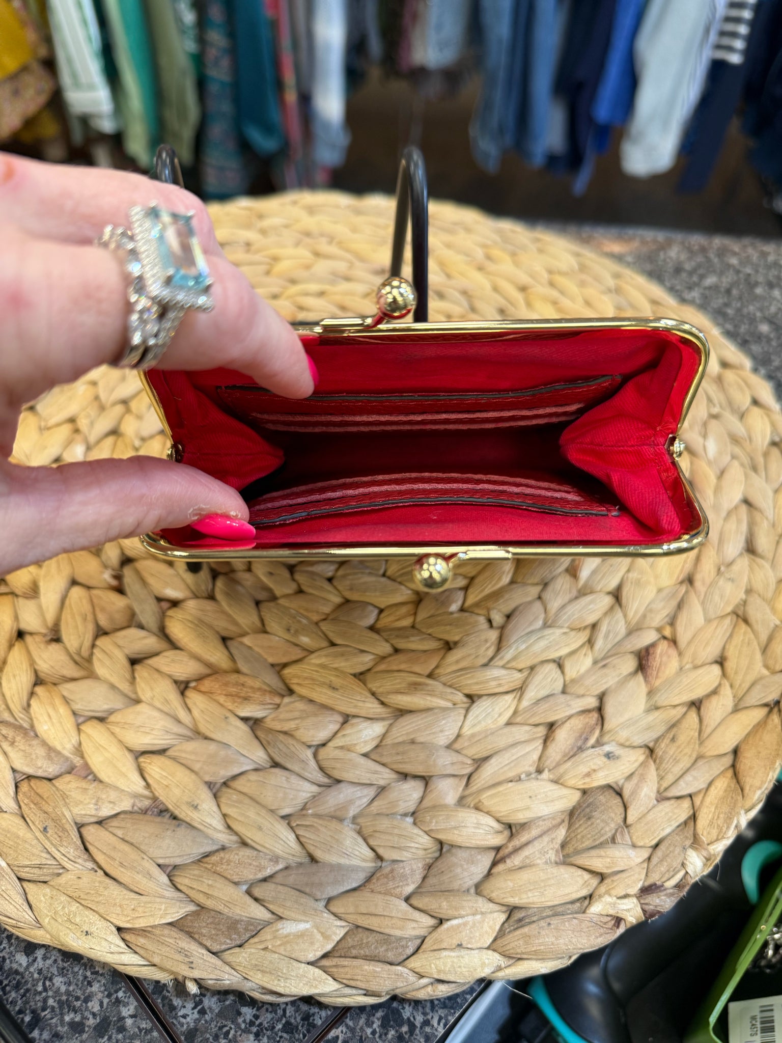 Pre-owned DOONEY&BOURKE Red Designer Wallet