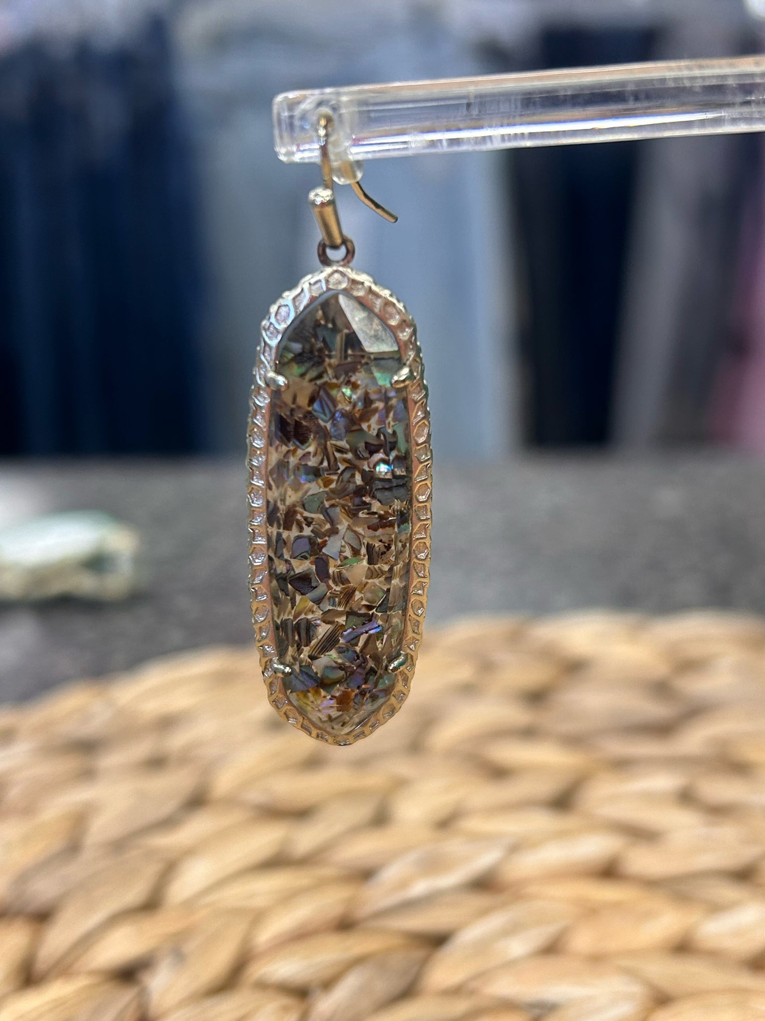 Pre-owned KENDRA SCOTT Iridescent Gold Designer Earring