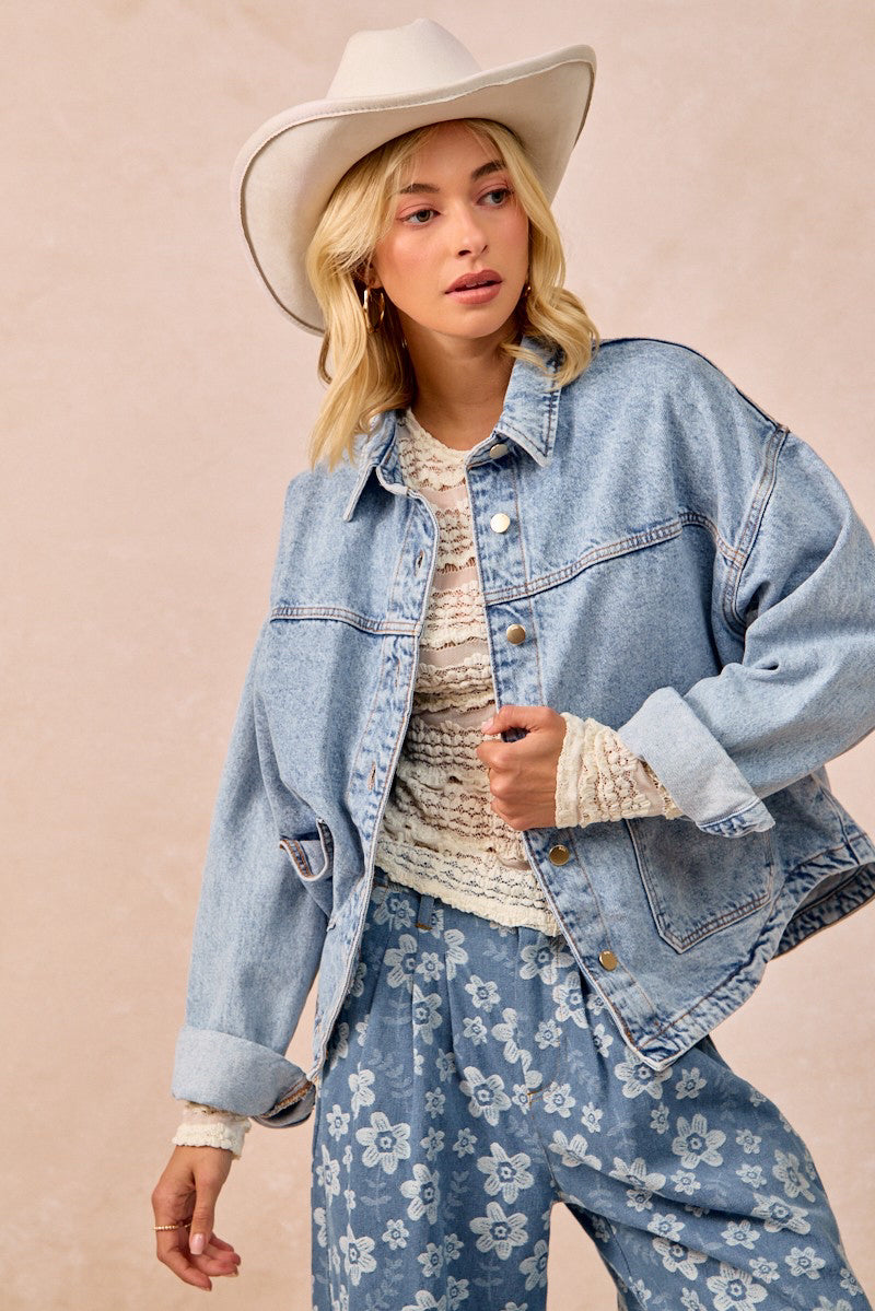 New BIBI Blue Jean Size S Long Sleeve Denim Jacket