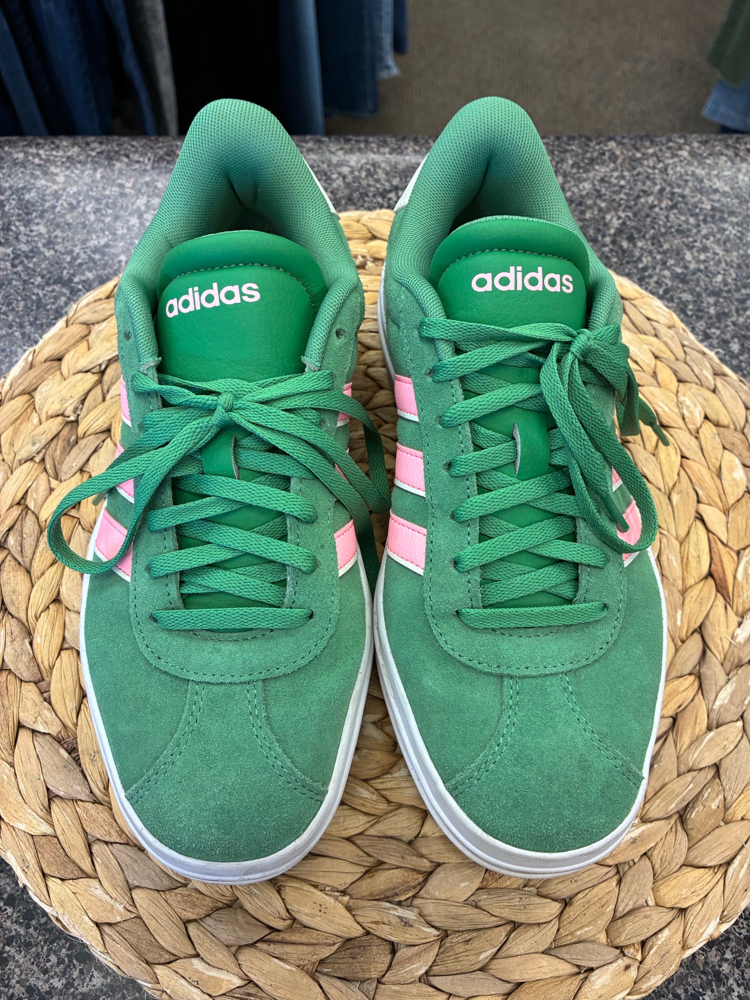 Pre-owned ADIDAS SEA GREEN Pink Size 7.5 Designer Sneaker