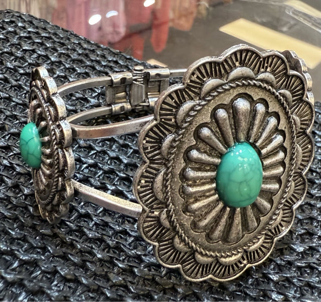 New WESTERN PEWTER Turquoise Bracelet