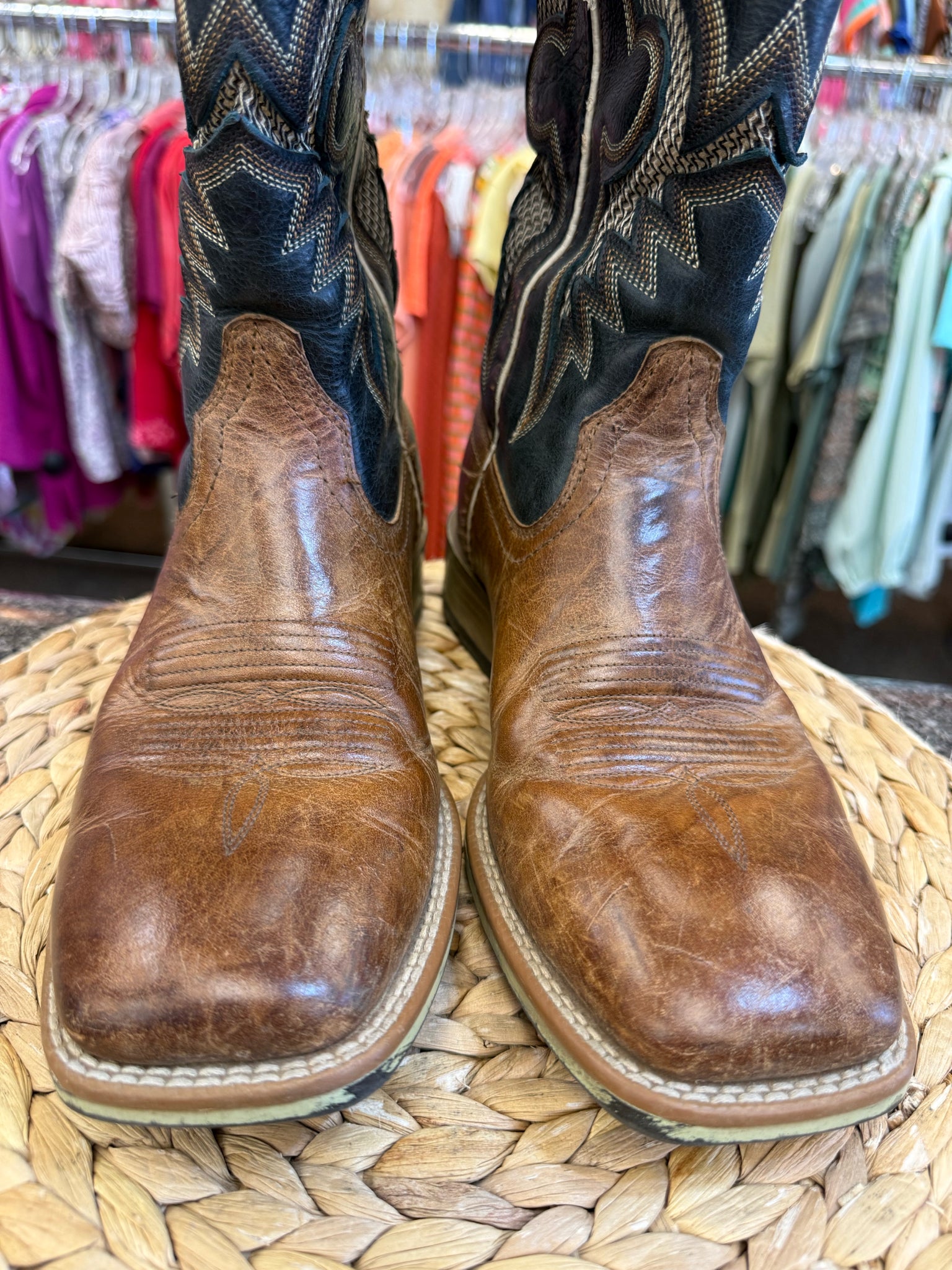 Pre-owned ARIAT Brown Navy SHOE SIZE 7 Mens Designer Boot