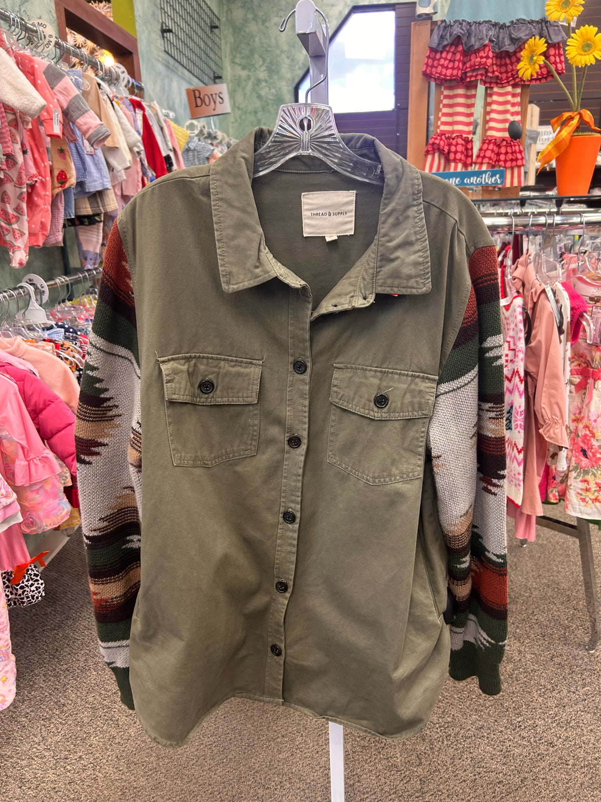 Pre-owned THREAD & SUPPLY Army green Multi Color Size M Long Sleeve Shacket