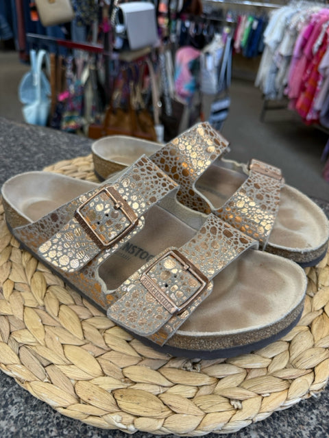 Pre-owned BIRKENSTOCK Gold animal Size 10 Designer Sandal