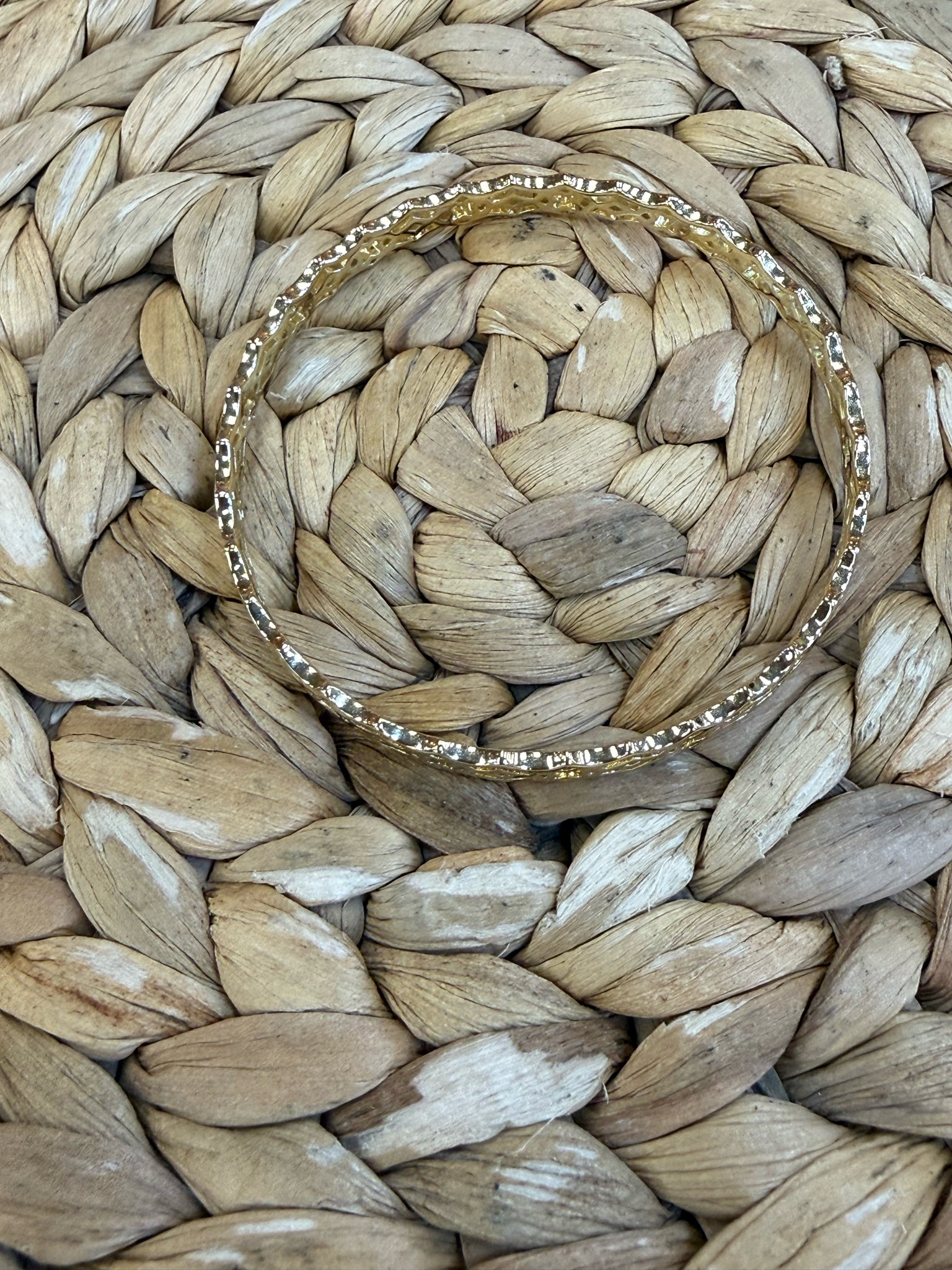 Pre-owned KENDRA SCOTT Gold Designer Bracelet